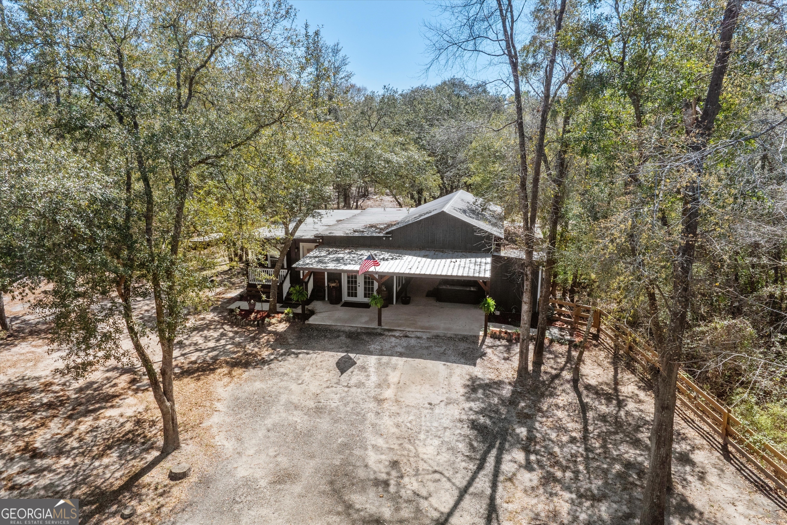 126 Flicker Lane Property Photo 32