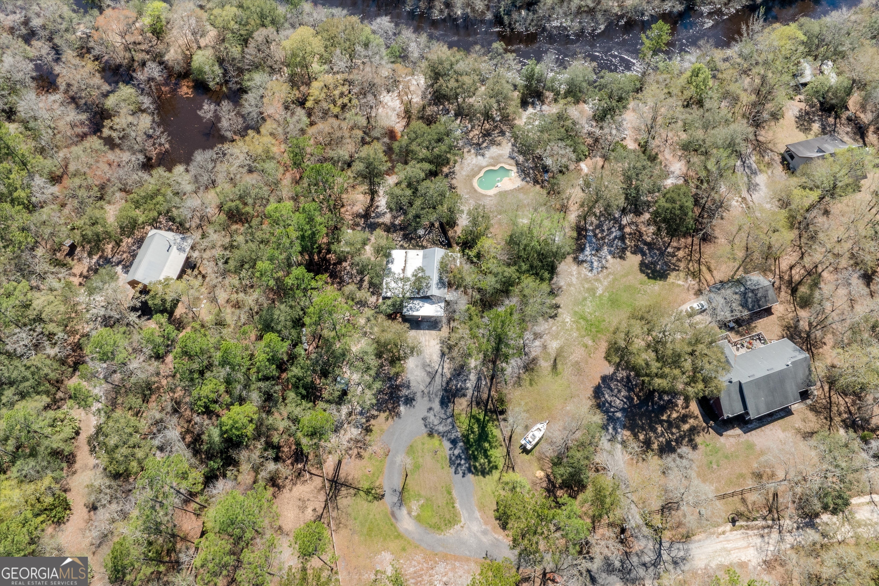 126 Flicker Lane Property Photo 34