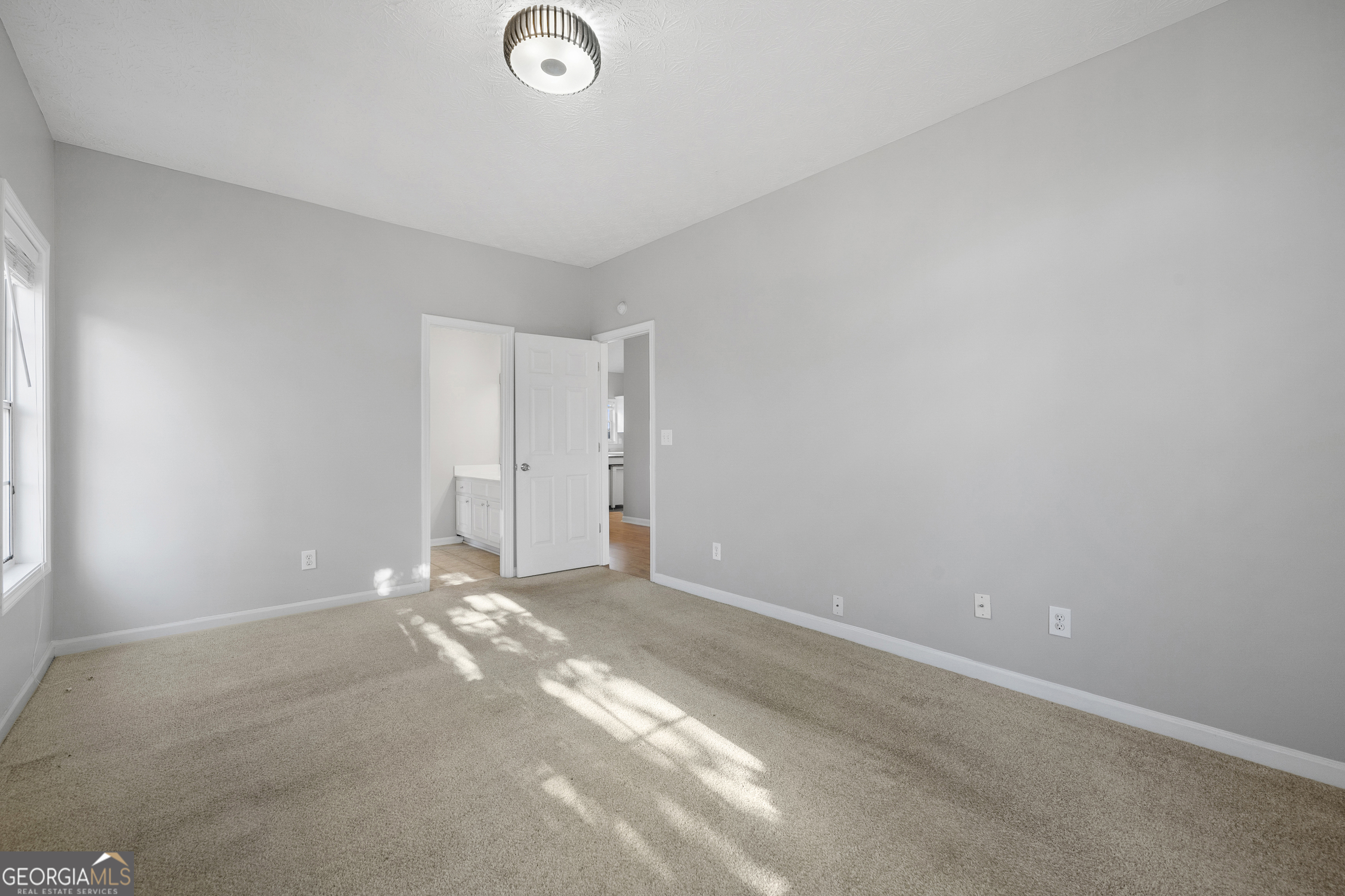 1580 Township Terrace Property Photo 11