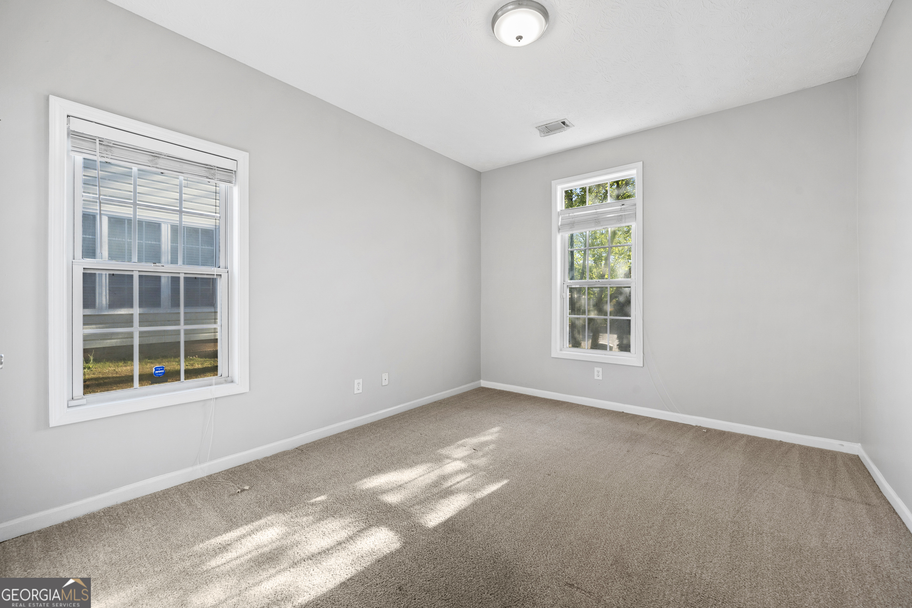 1580 Township Terrace Property Photo 16