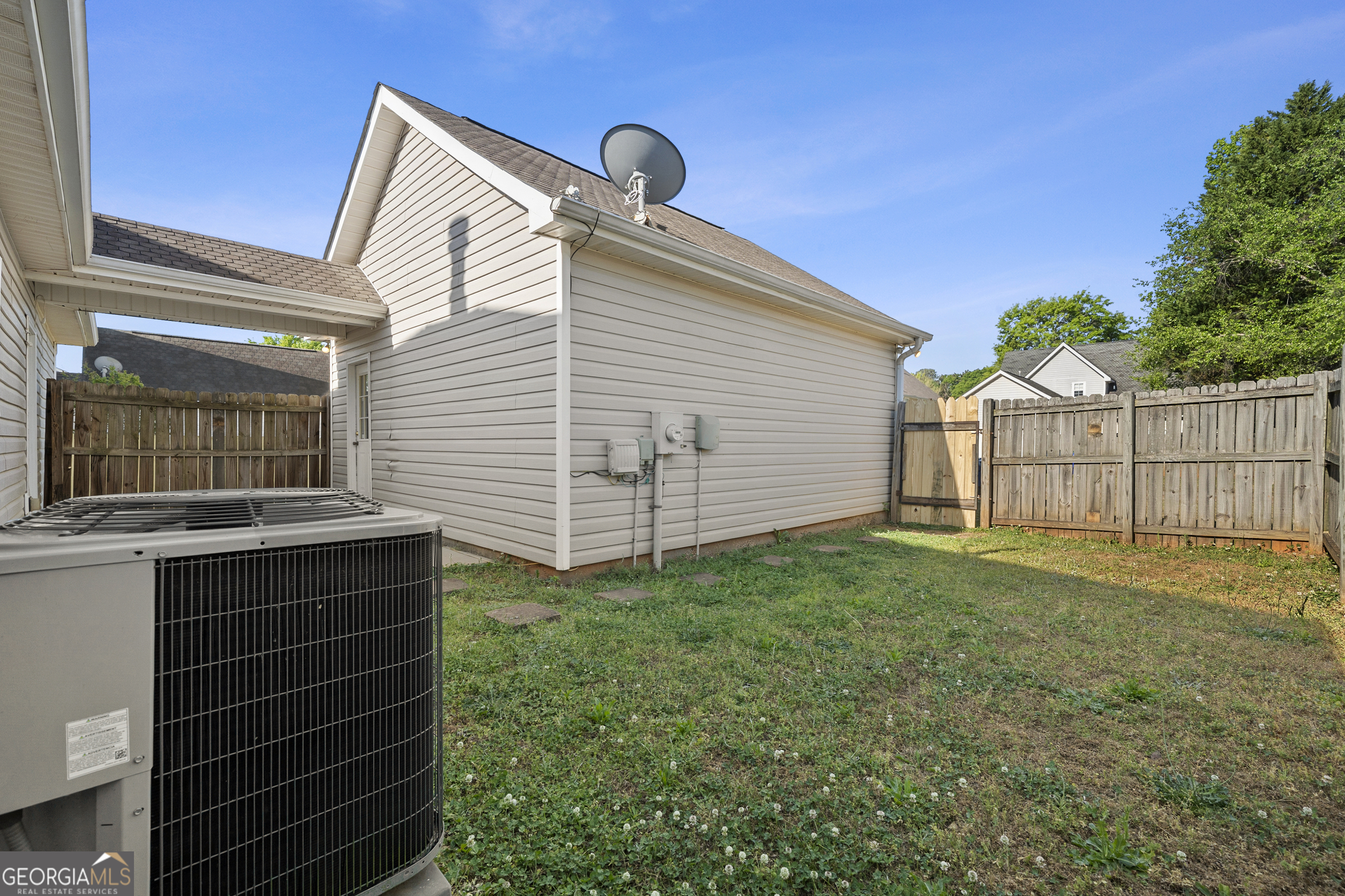 1580 Township Terrace Property Photo 24