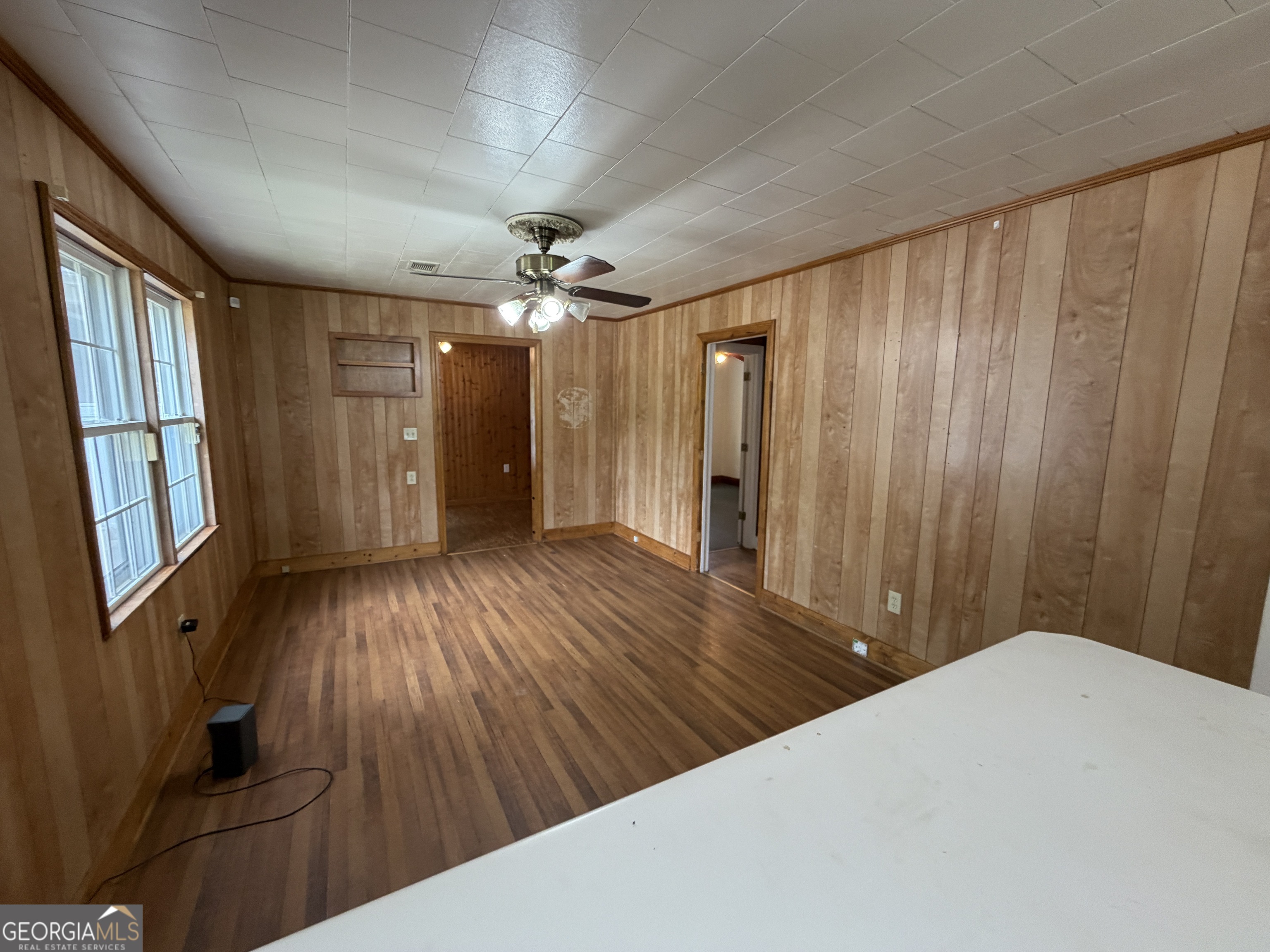 230 Glendale Drive Property Photo 6