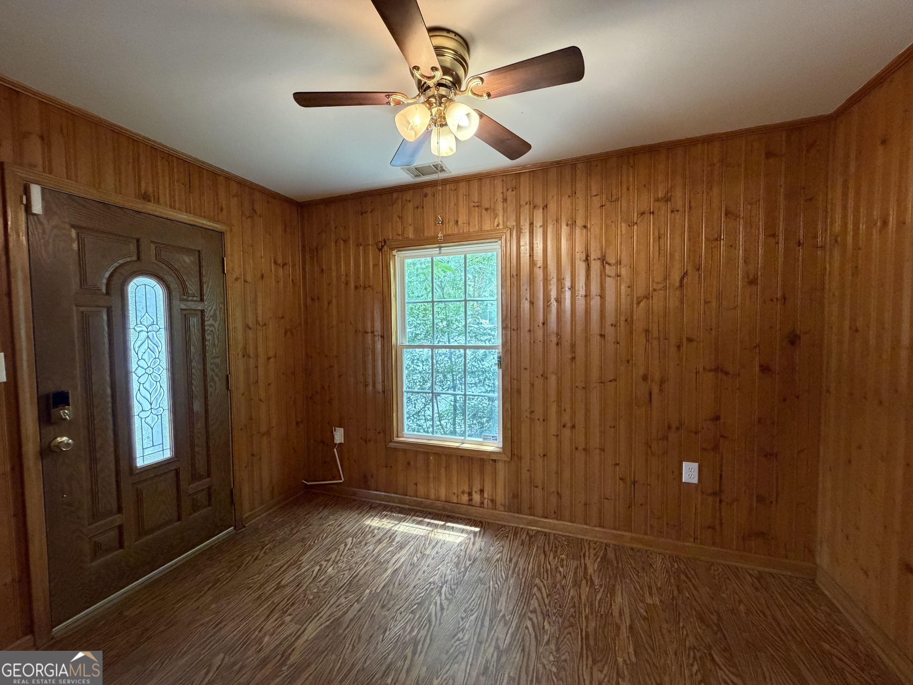 230 Glendale Drive Property Photo 10