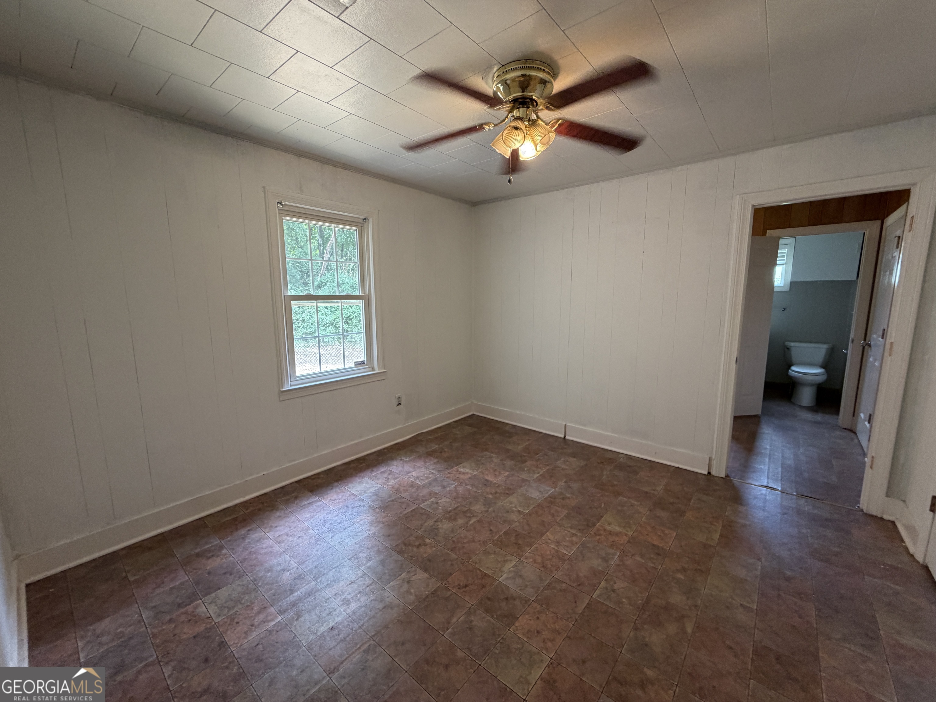 230 Glendale Drive Property Photo 14