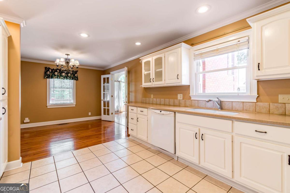 6628 Windvane Point Property Photo 15