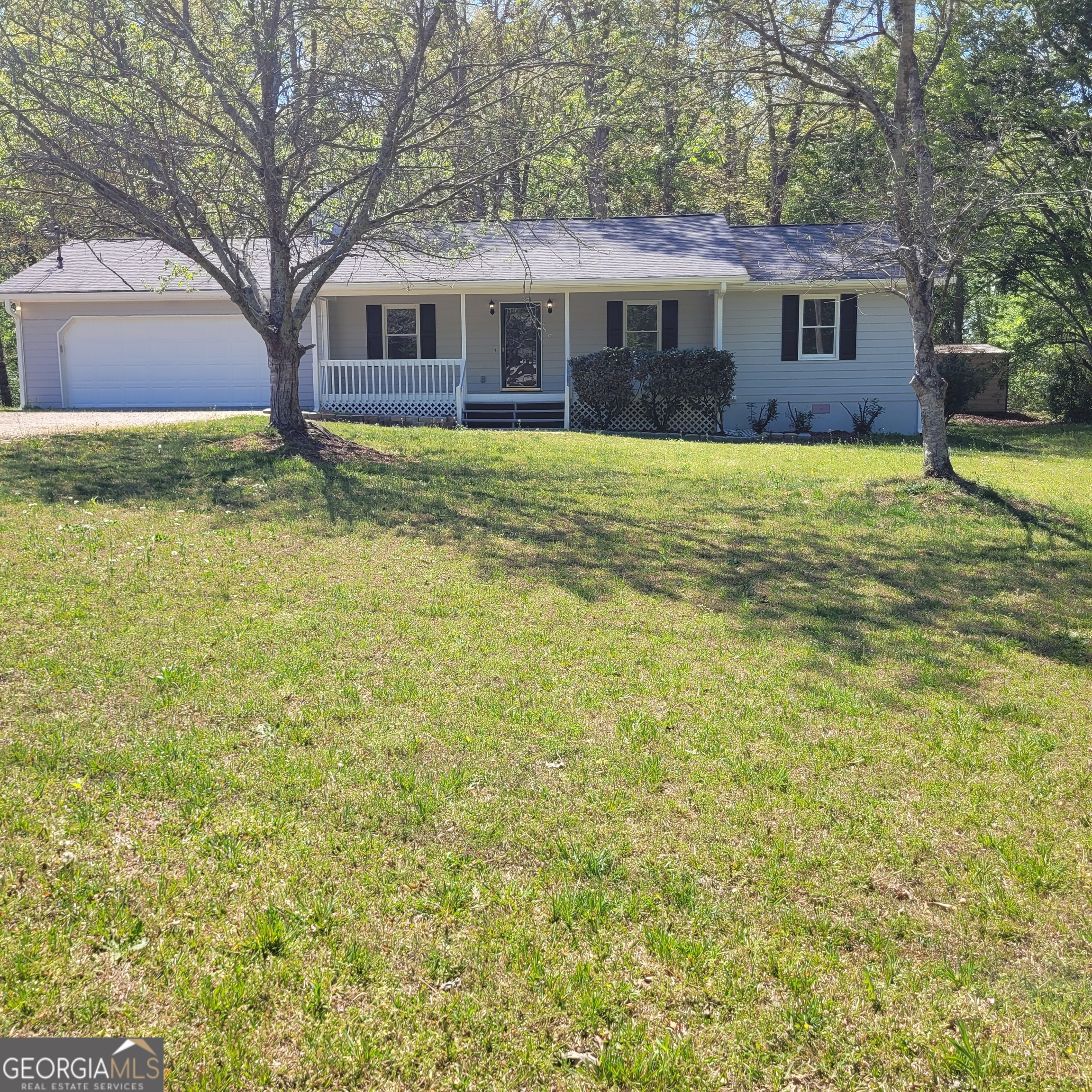 194 Heard Drive Property Photo 1