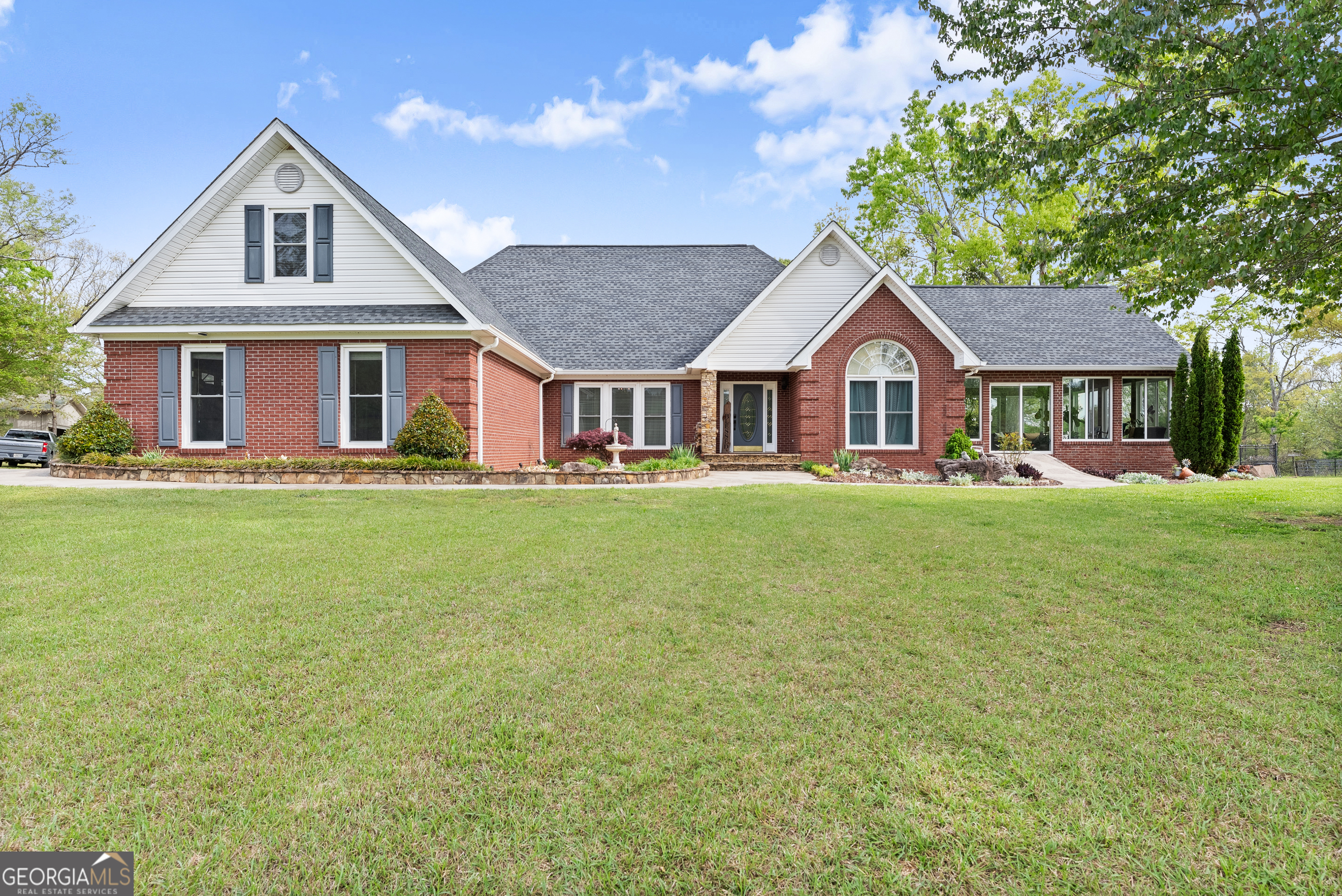 4841 Cobb Griffin Road Property Photo 1