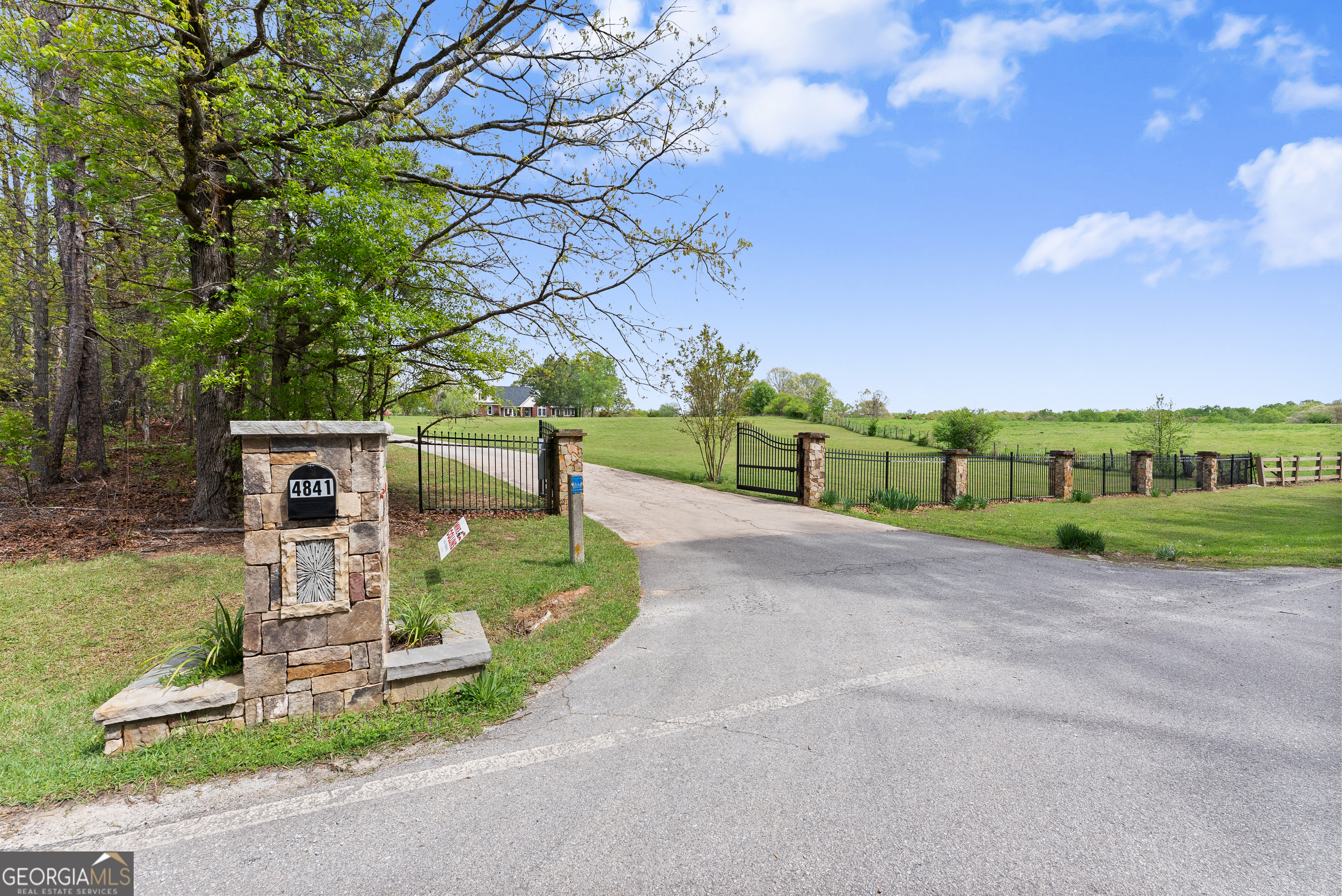 4841 Cobb Griffin Road Property Photo 10