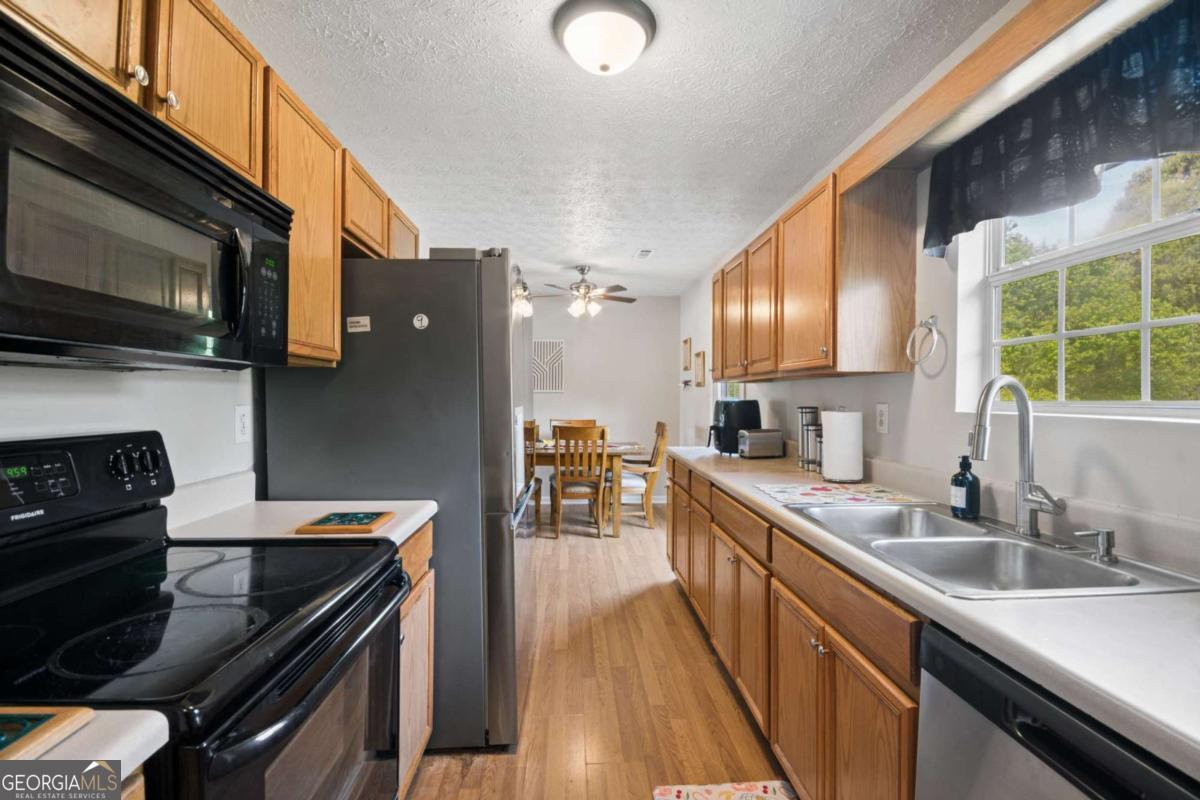 1123 Patriot Circle Property Photo 8