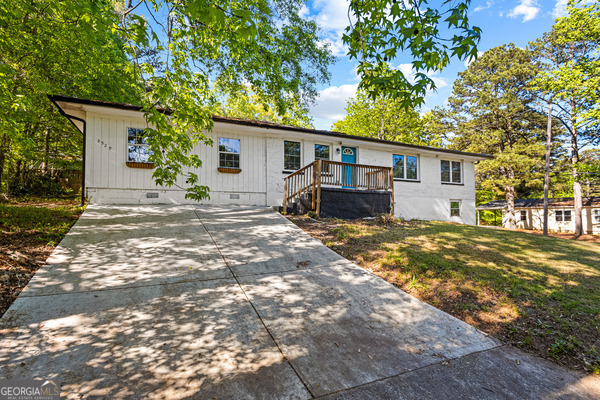 2529 Ryne Street Property Photo 1
