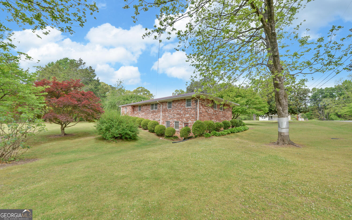 586 Collins Road Property Photo 39