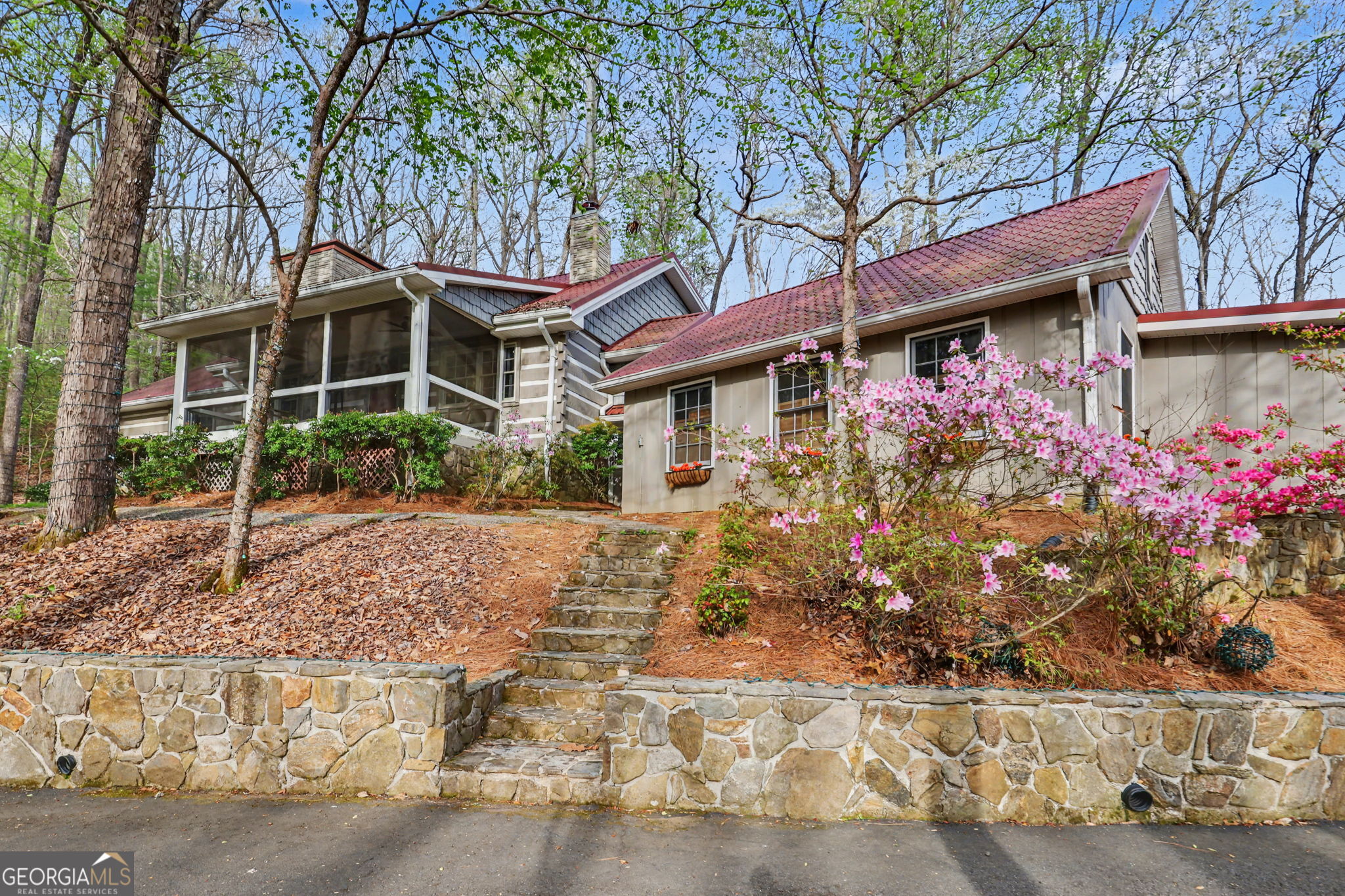 8528 Soapstone Creek Trail Property Photo 1