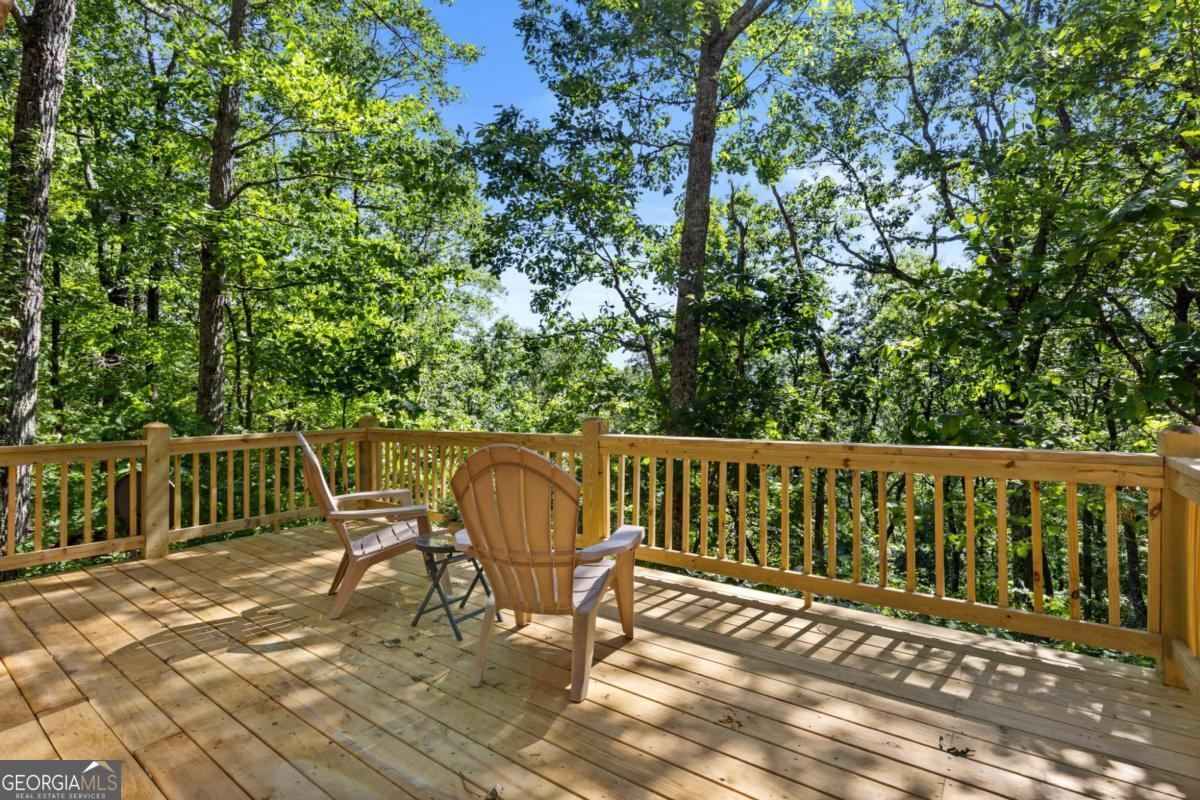 382 Highland Road Property Photo 6