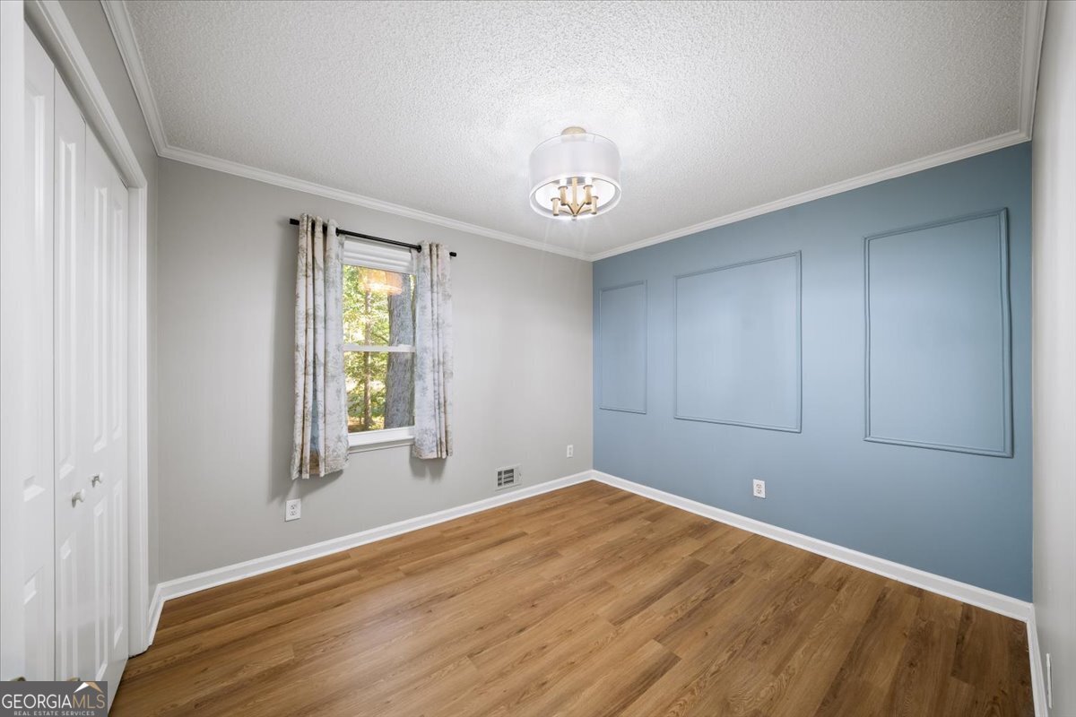 1528 Oakleaf Drive Property Photo 18