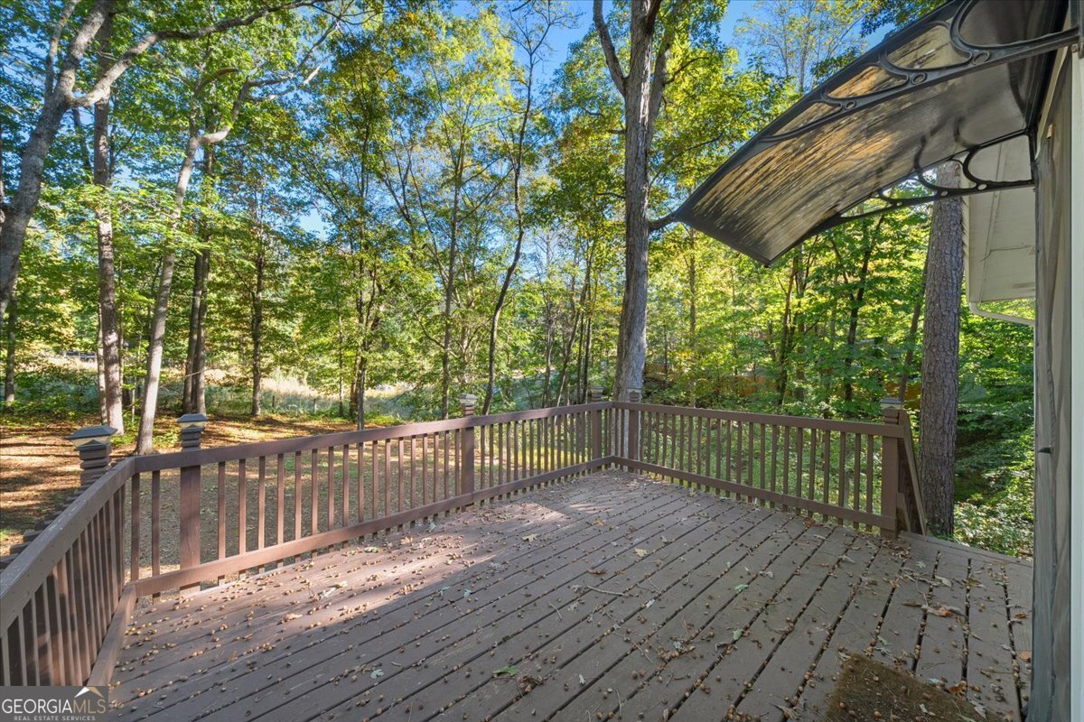 1528 Oakleaf Drive Property Photo 30
