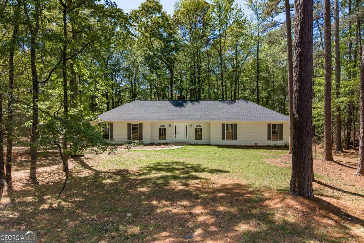 110 Covey Lane Property Photo 1