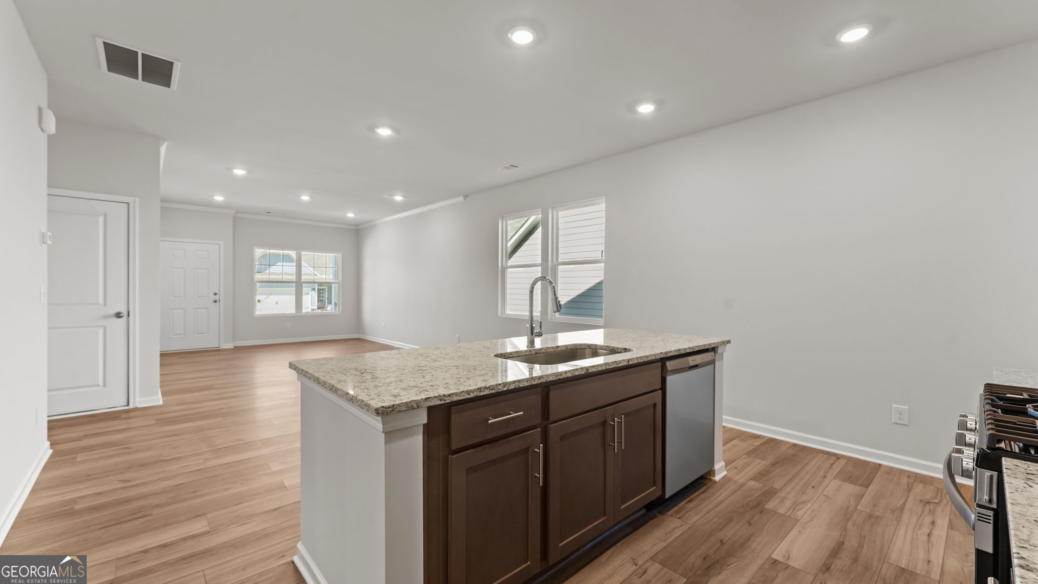 348 Cedar Hill Drive Property Photo 8