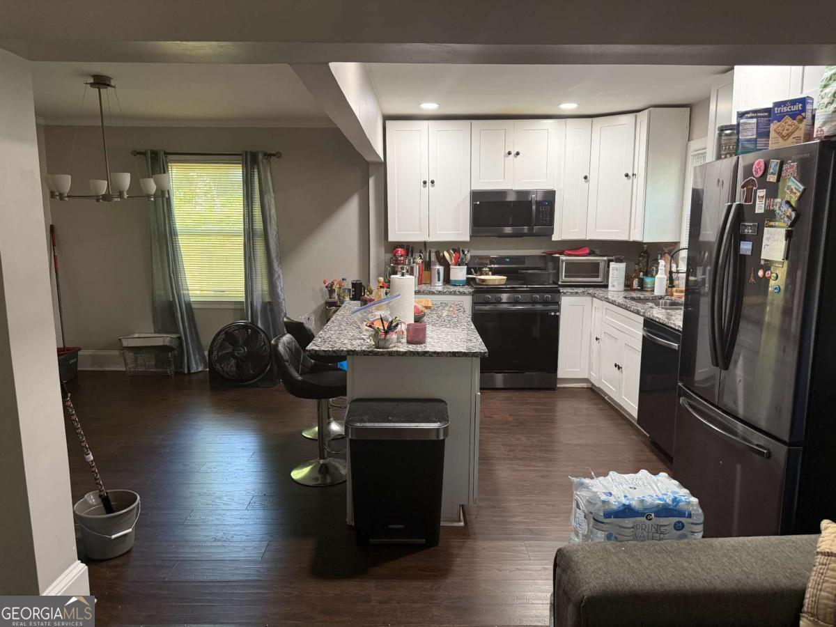 1489 Avon Avenue Sw Property Photo 3