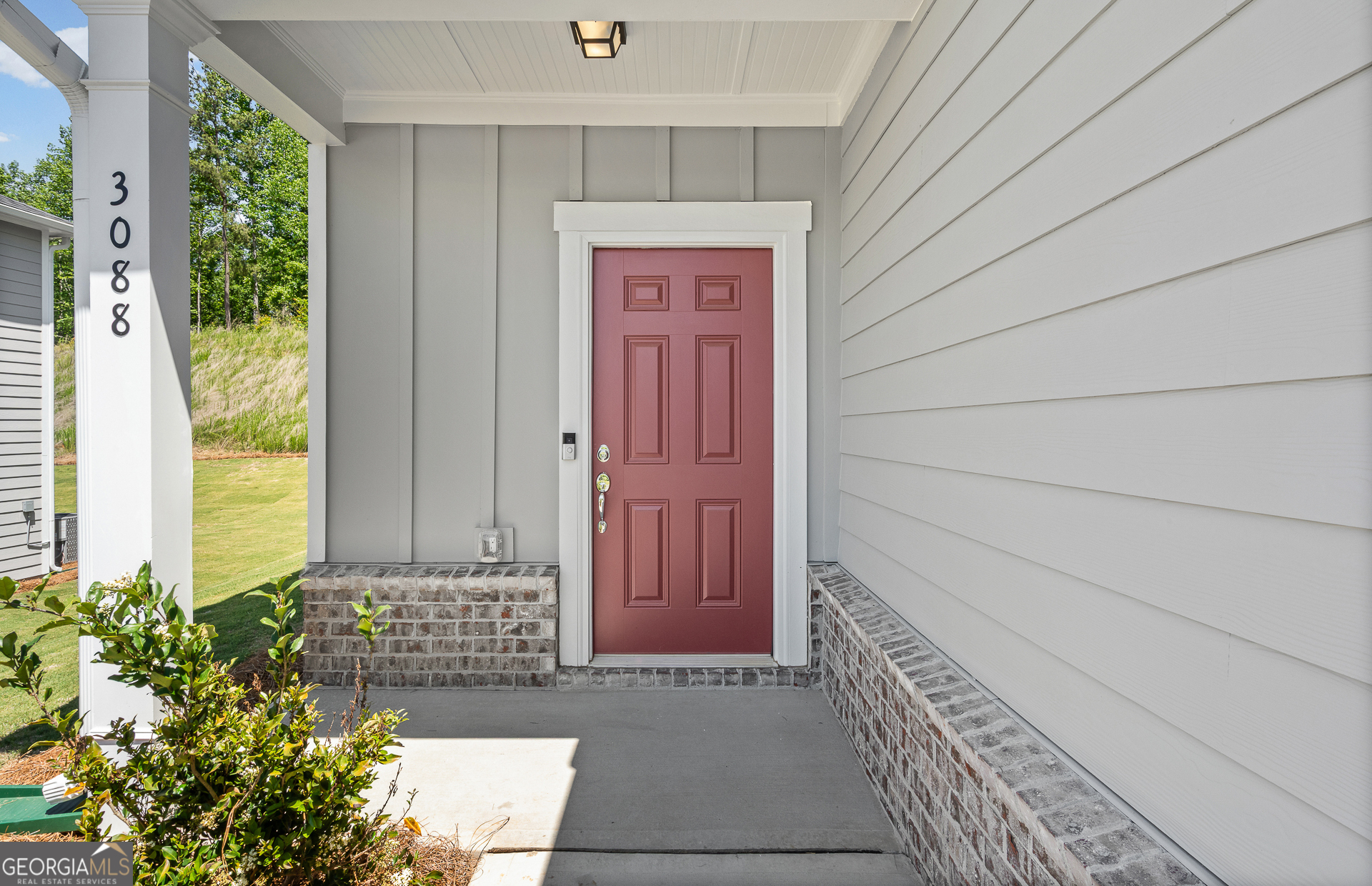 3088 Orwell Drive Property Photo 3
