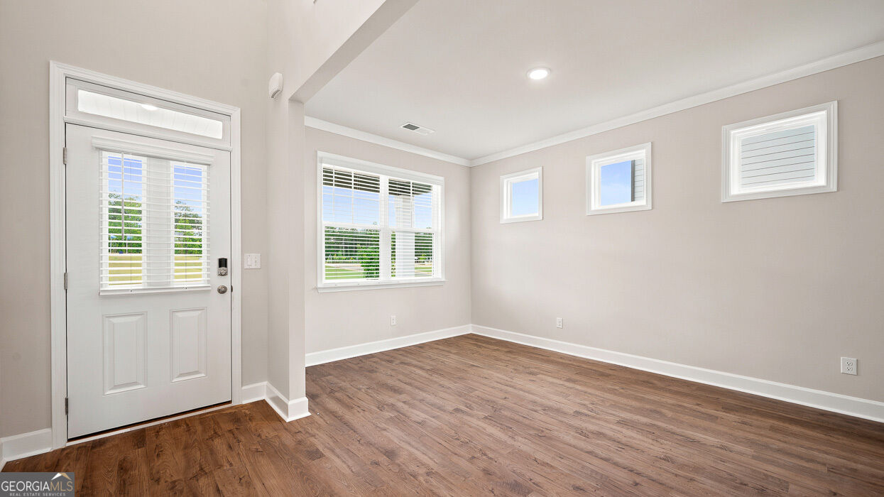 420 Hazel Drive Property Photo 6