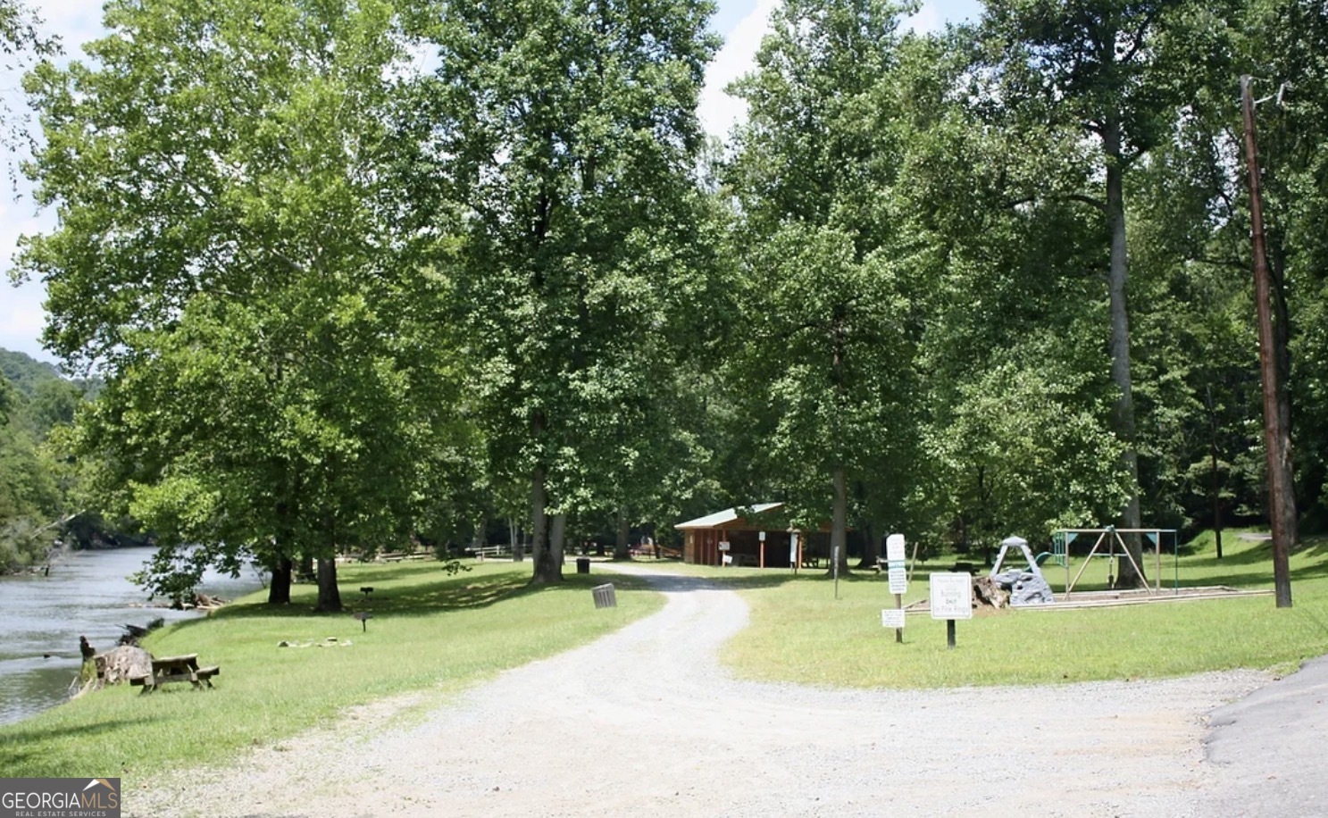 135 Flat Ridge Road Property Photo 24