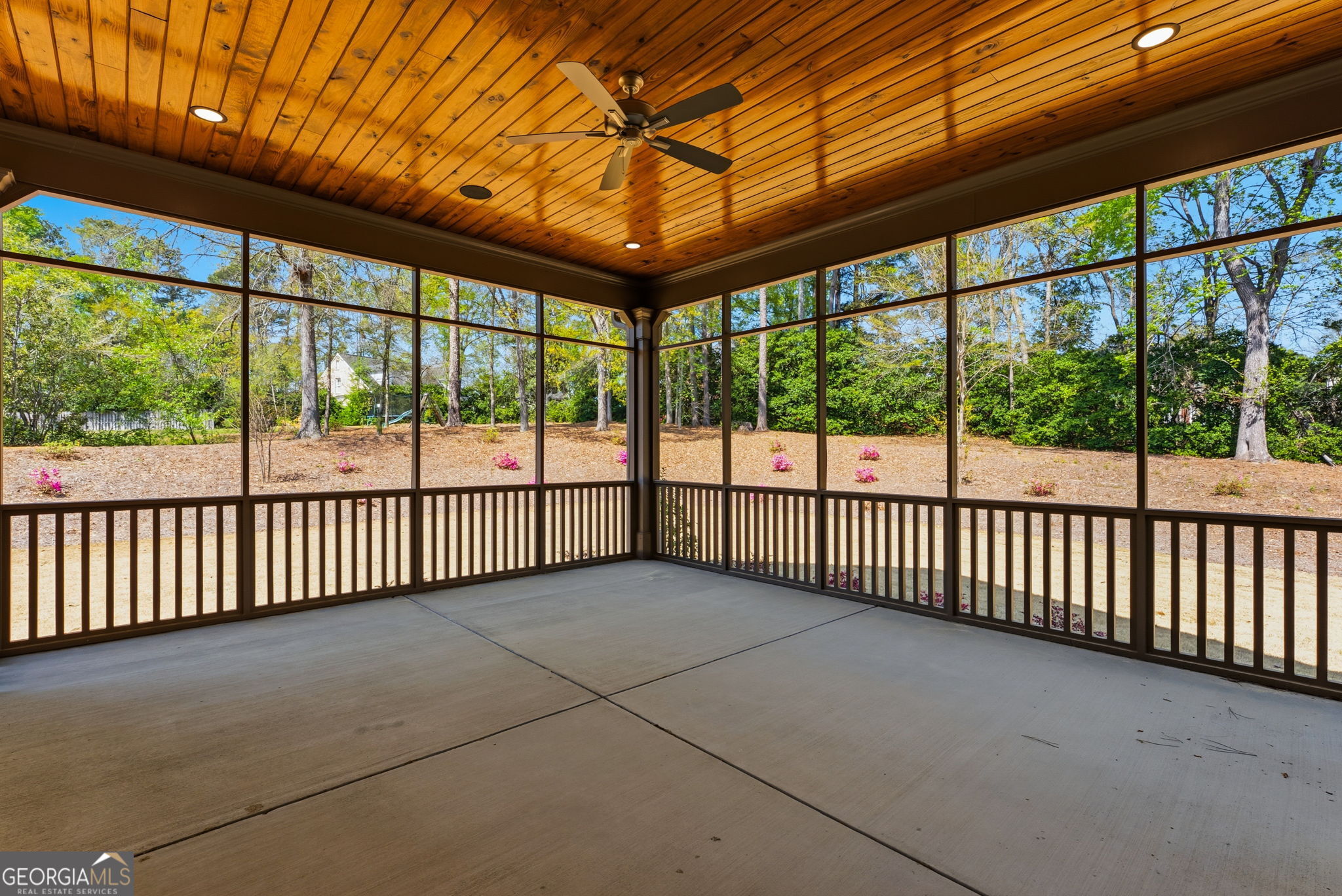 607 W Lake Circle Property Photo 55