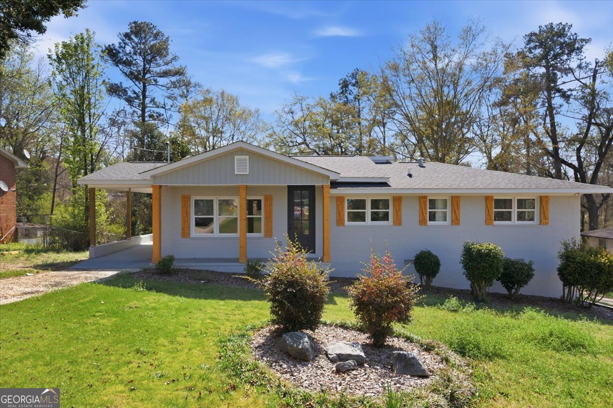 2371 Kensington Road Property Photo 1