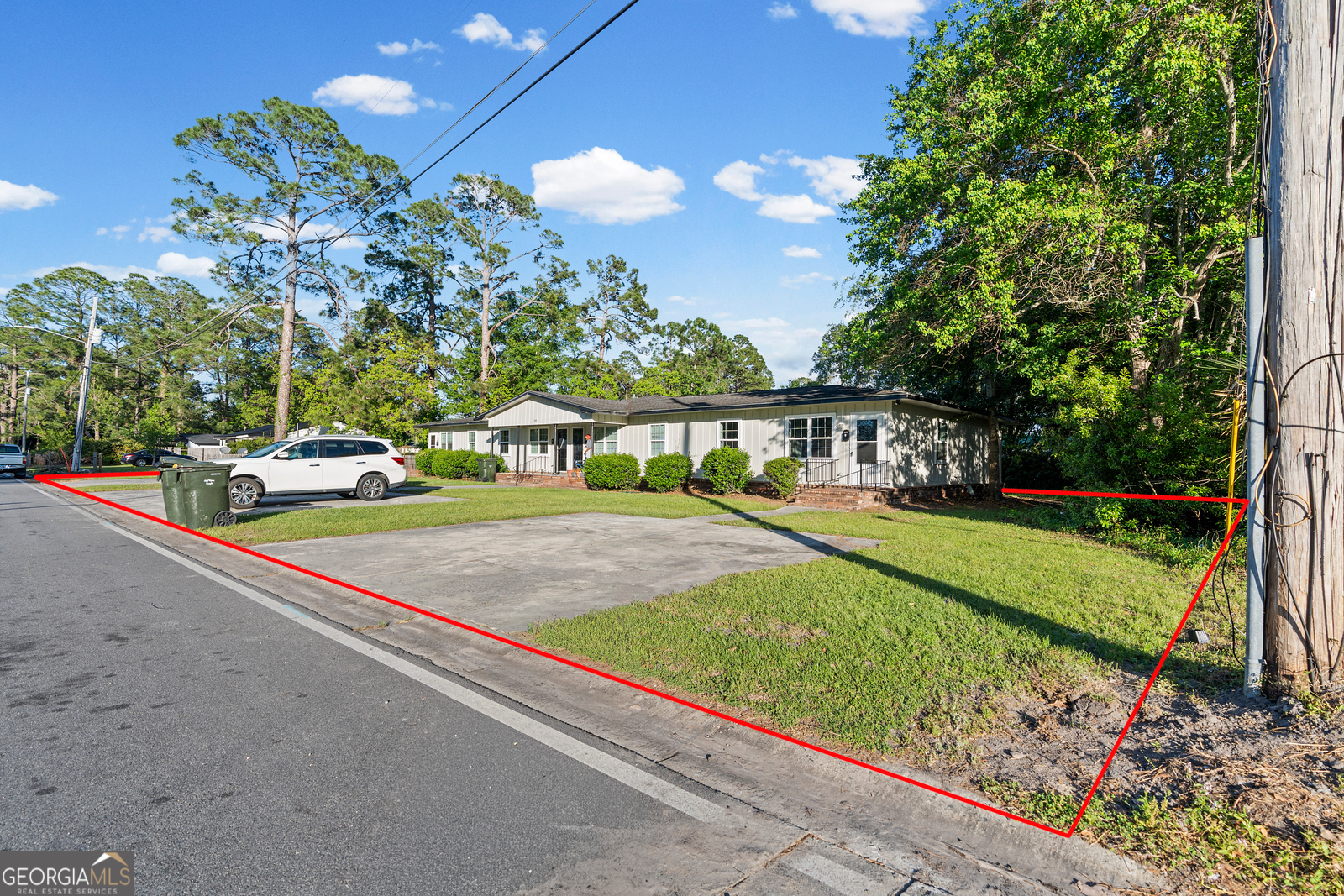 202 Franklin Street Property Photo 5