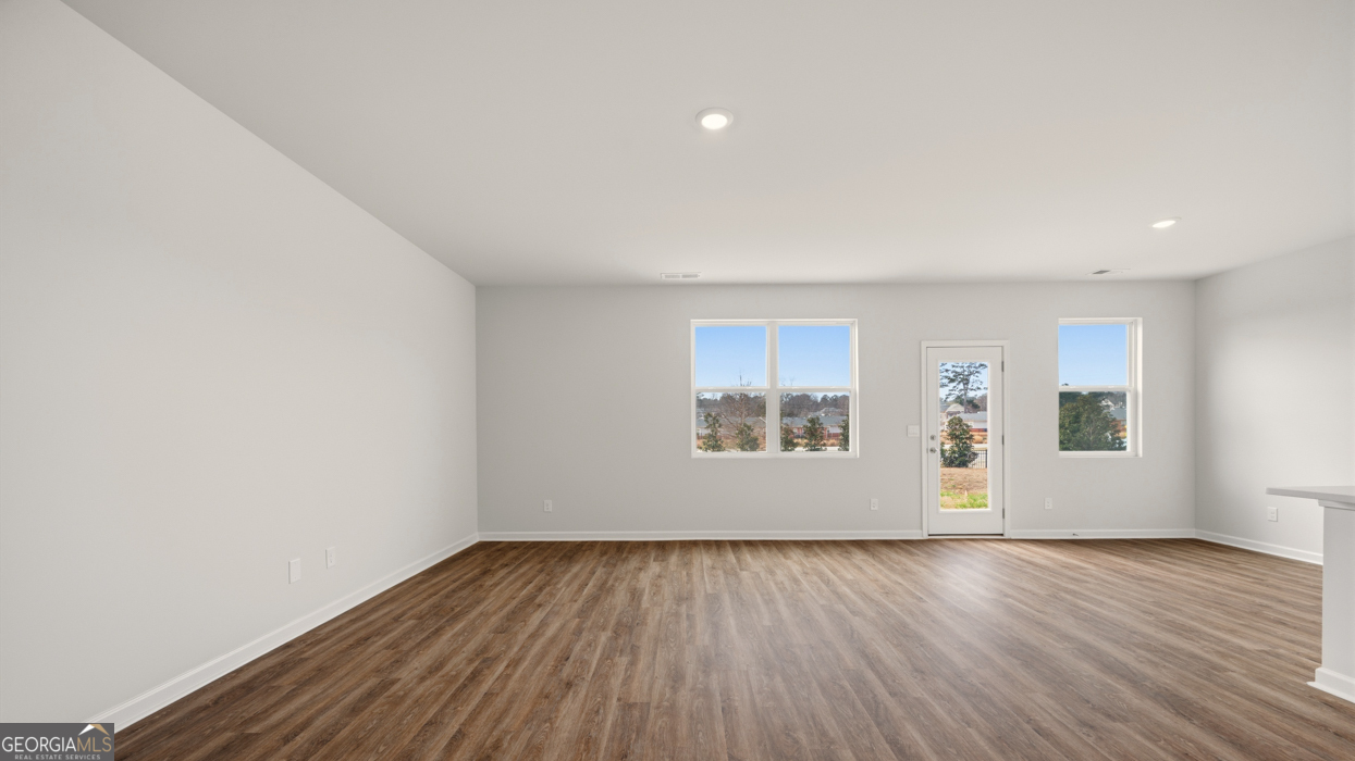 11960 Aukerman Way Property Photo 12