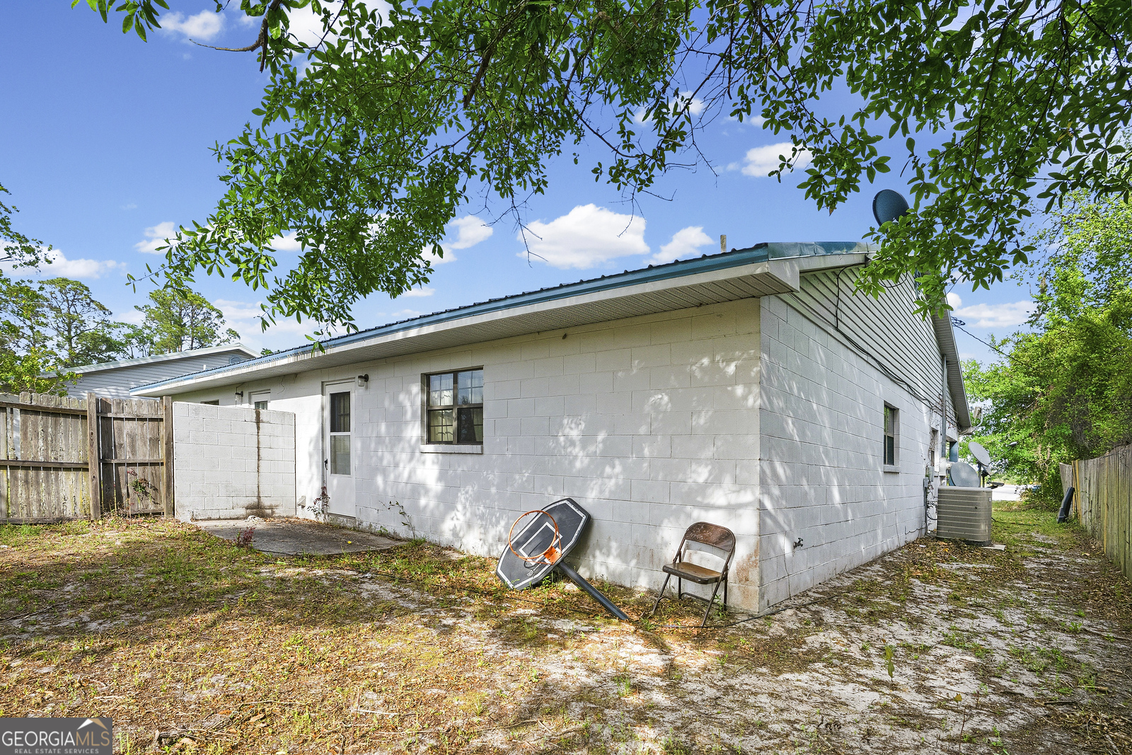 304 Cannon Street Property Photo 7