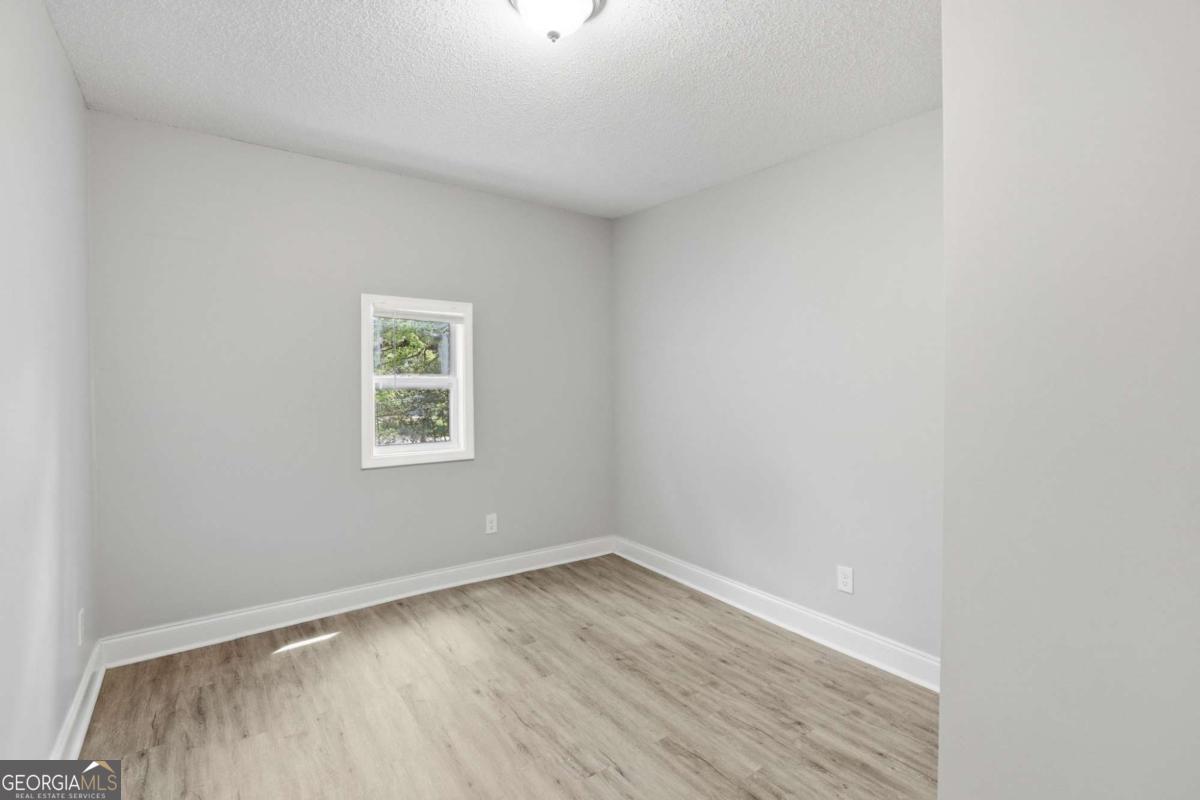 219 Howell Drive Sw Property Photo 9