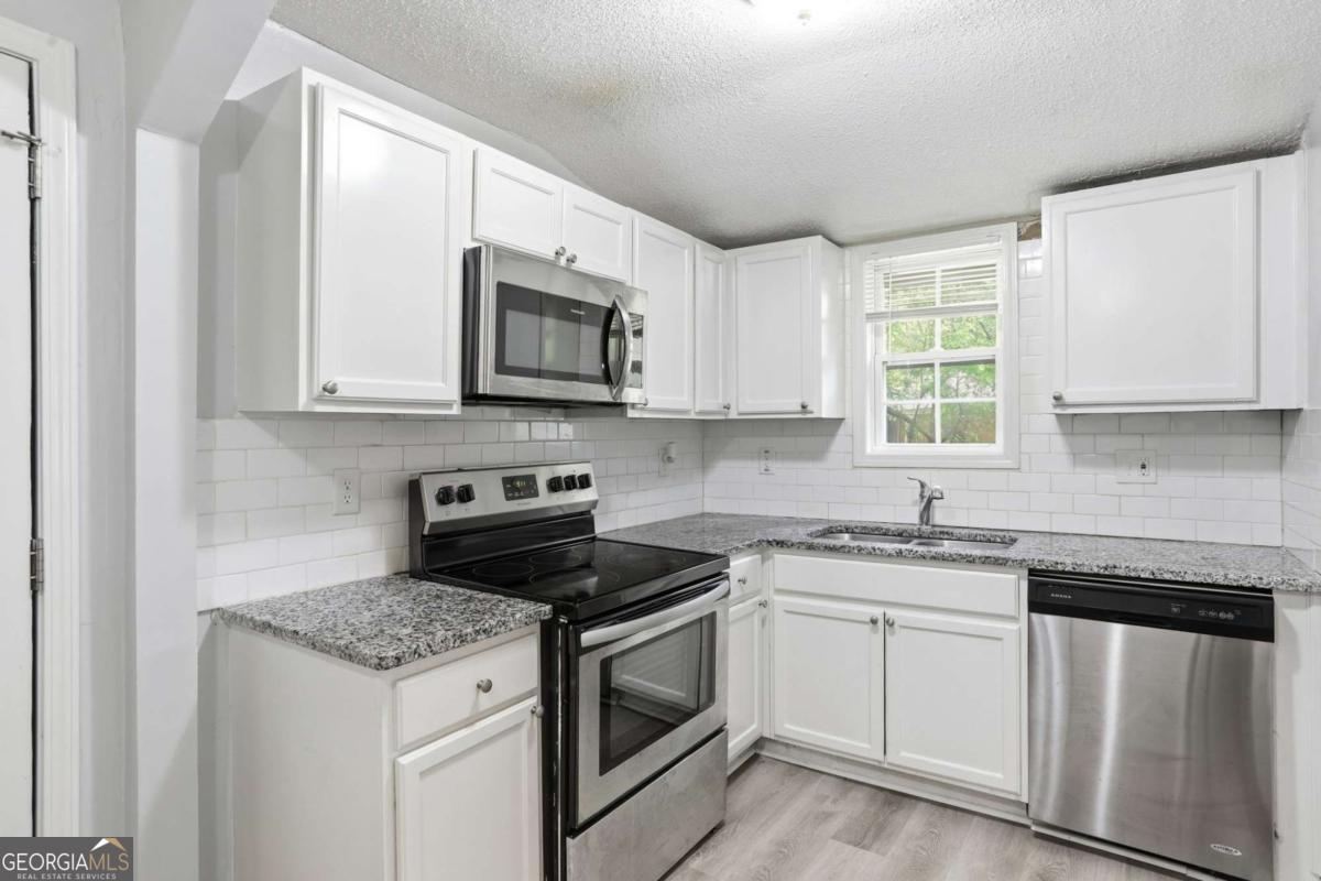 219 Howell Drive Sw Property Photo 16