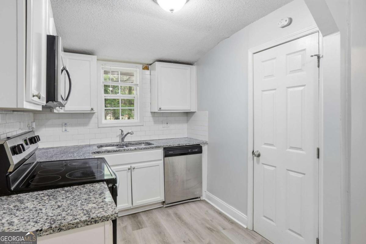 219 Howell Drive Sw Property Photo 17