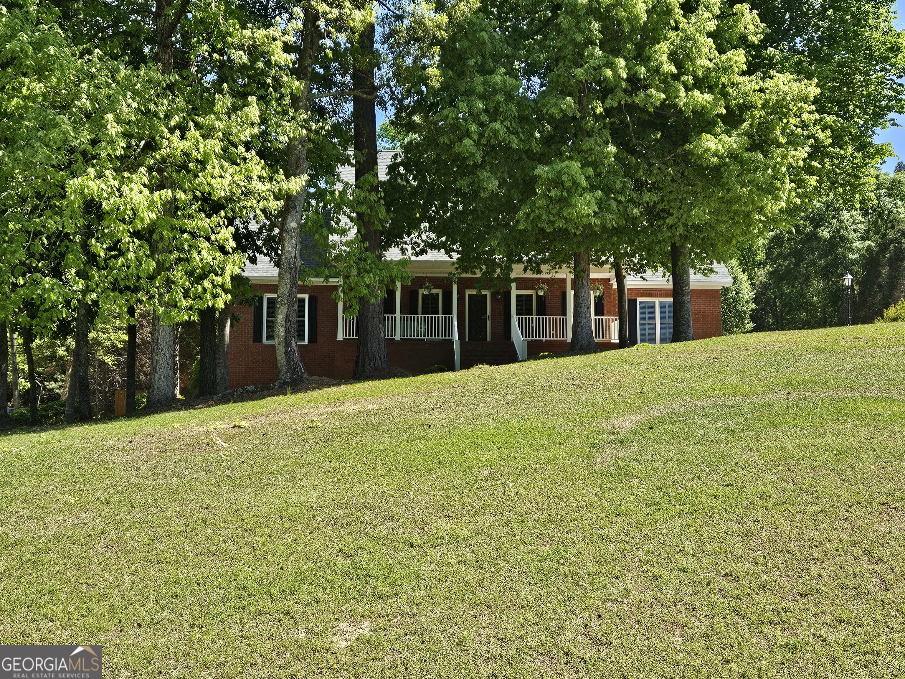 200 Gates Road Property Photo 9