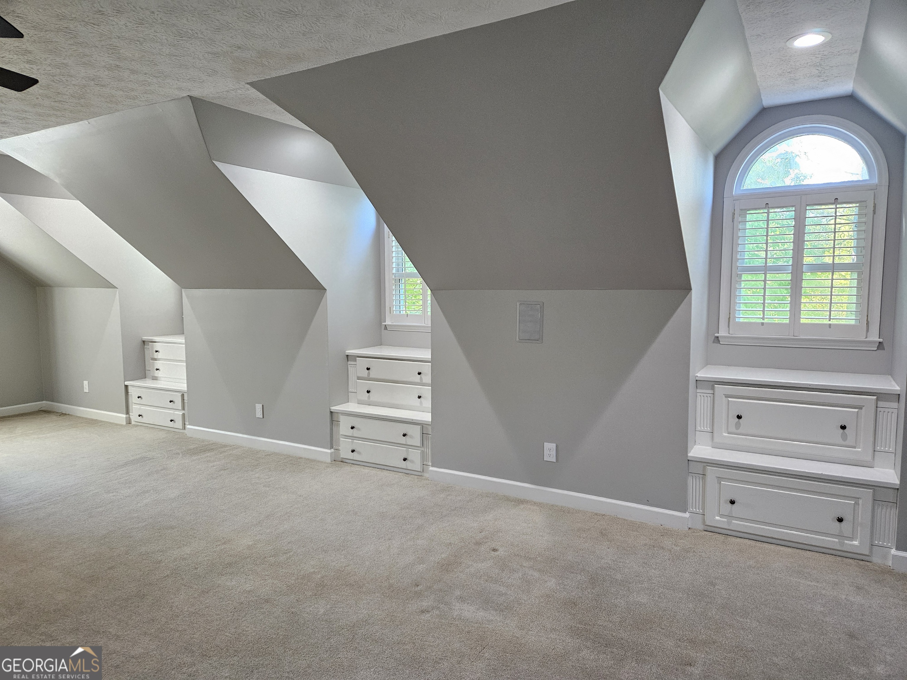 200 Gates Road Property Photo 50