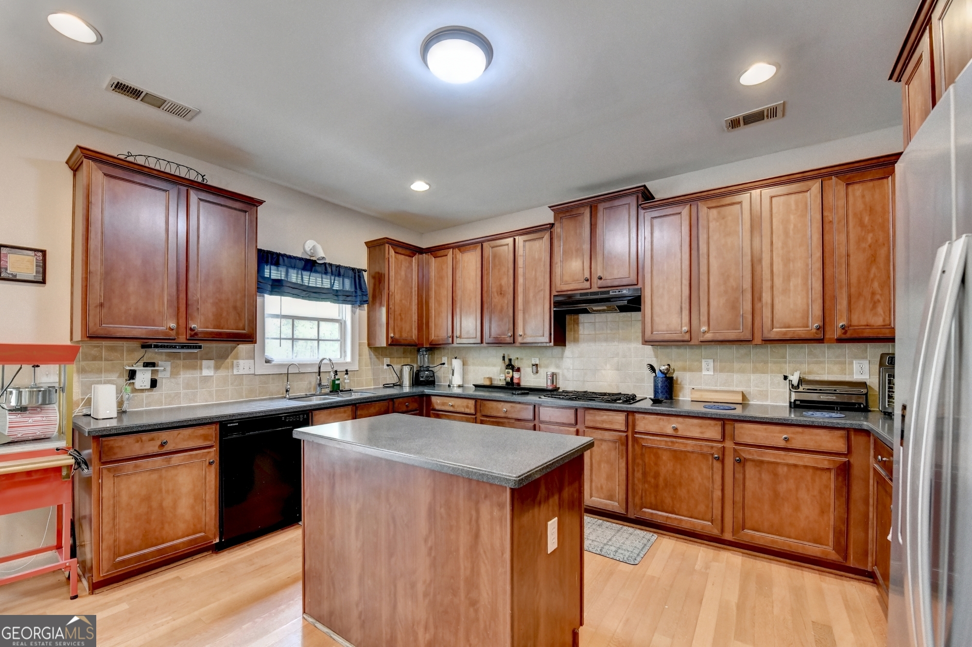 1130 Rose Lily Place Property Photo 27