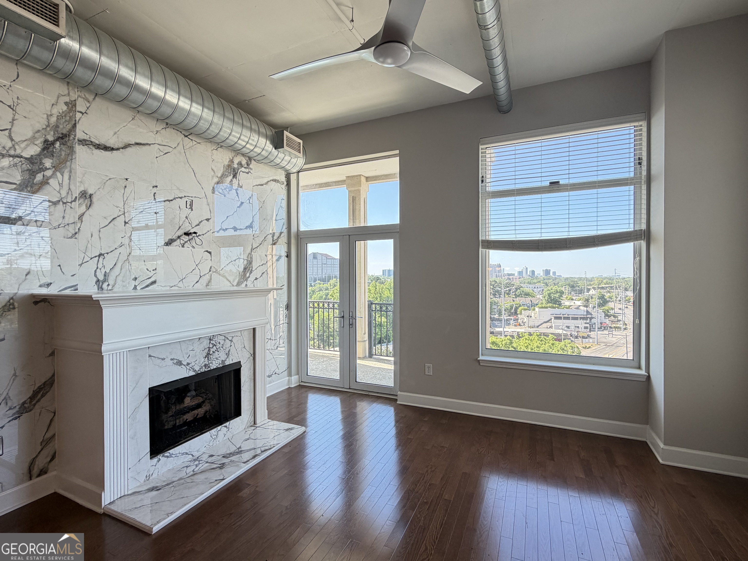 3820 Roswell Road Ne # 902 Property Photo 1