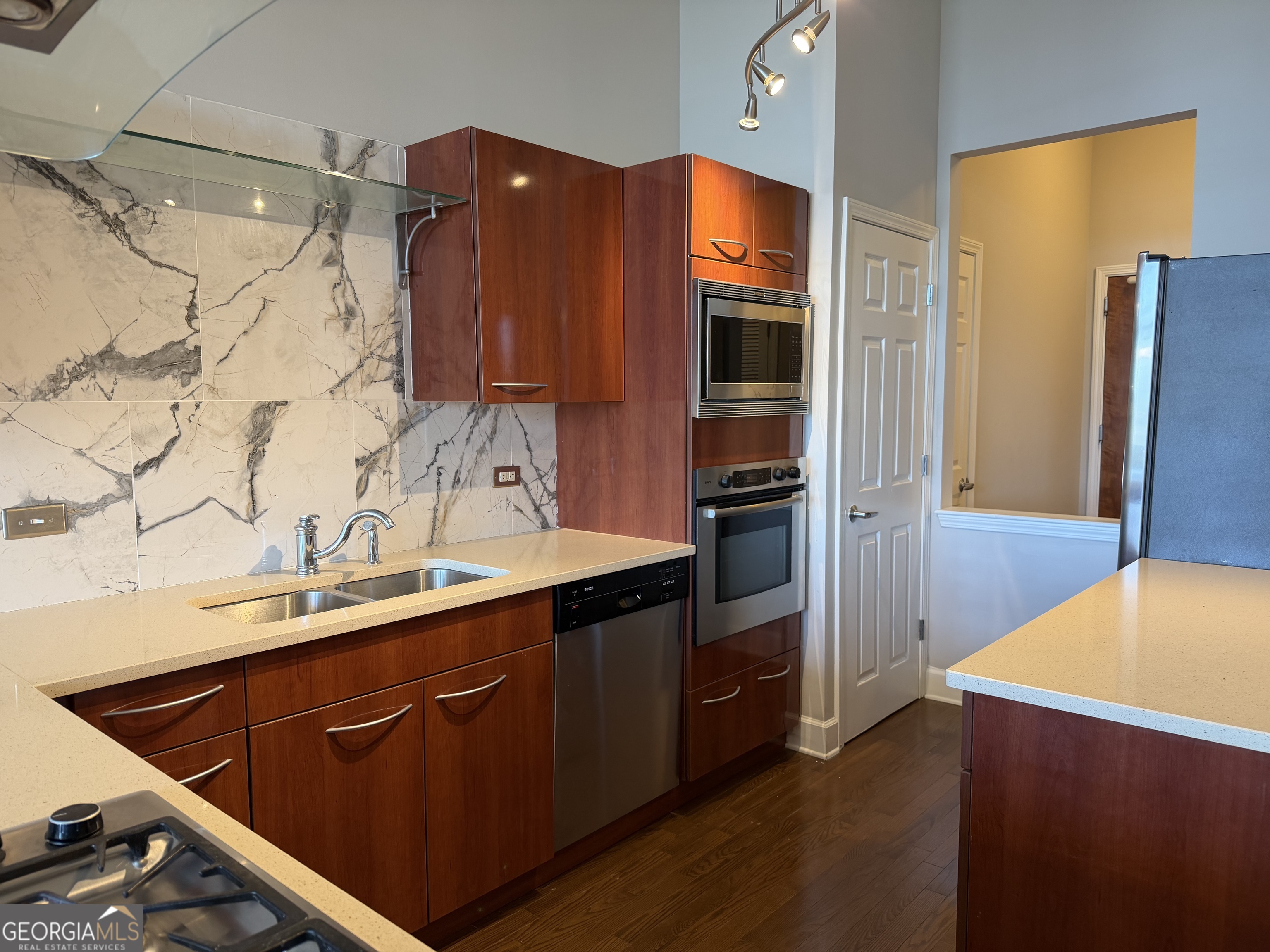 3820 Roswell Road Ne # 902 Property Photo 6