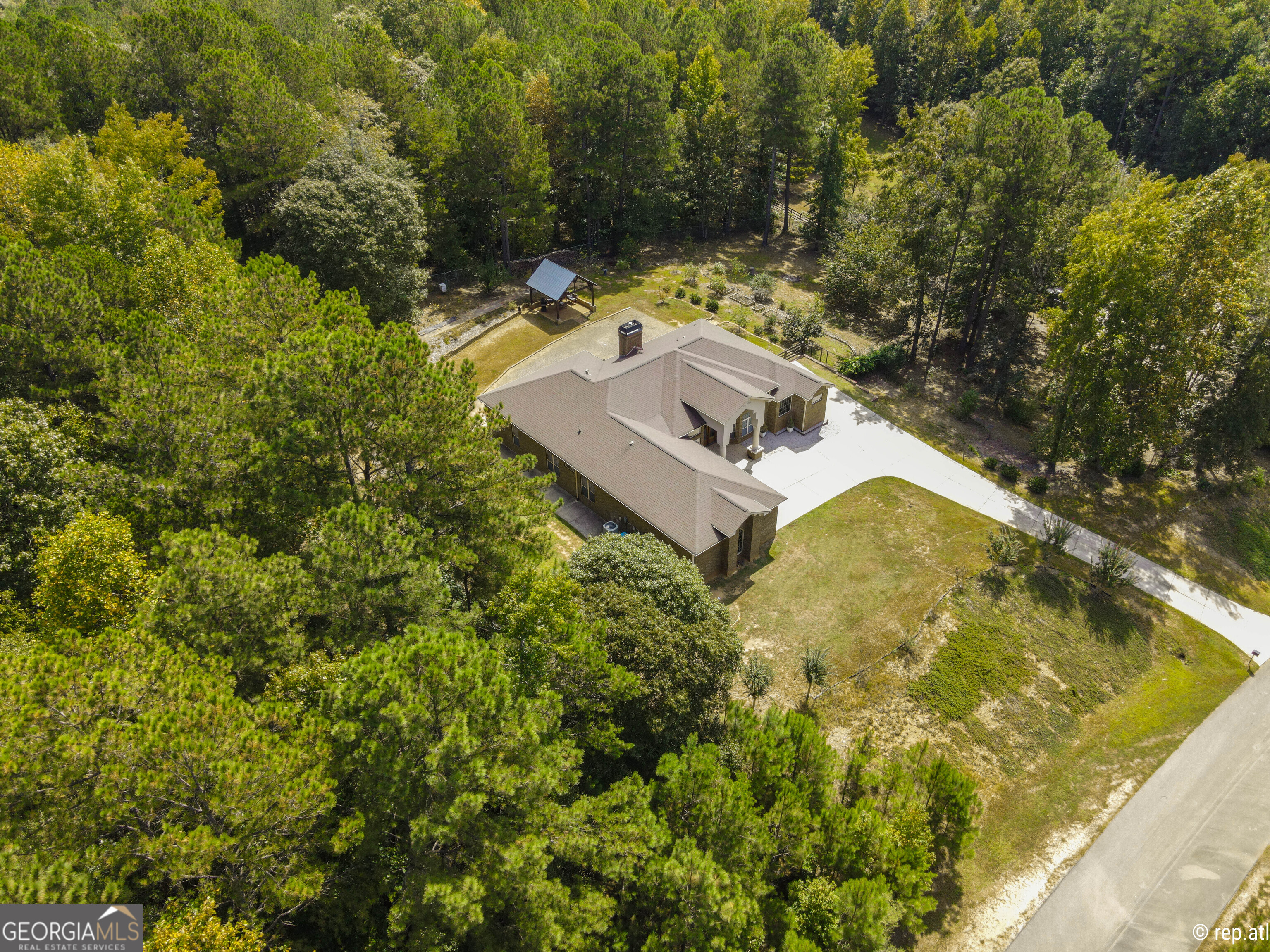 412 Trilium Trail Property Photo 42