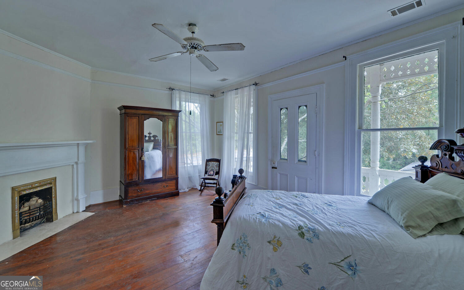252 Benson Street Property Photo 40