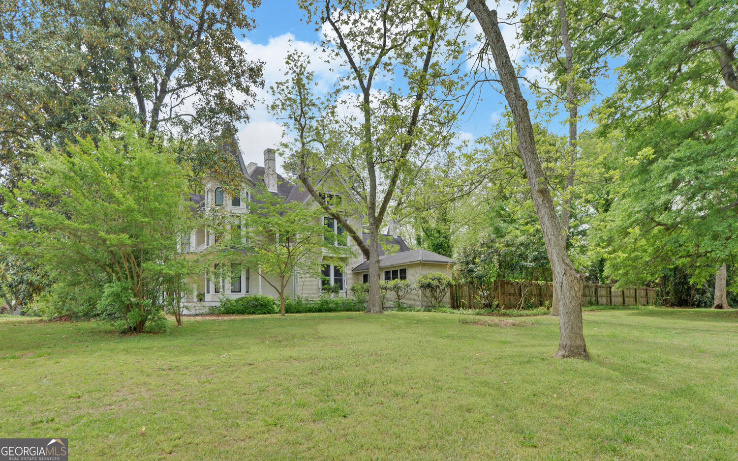 252 Benson Street Property Photo 48