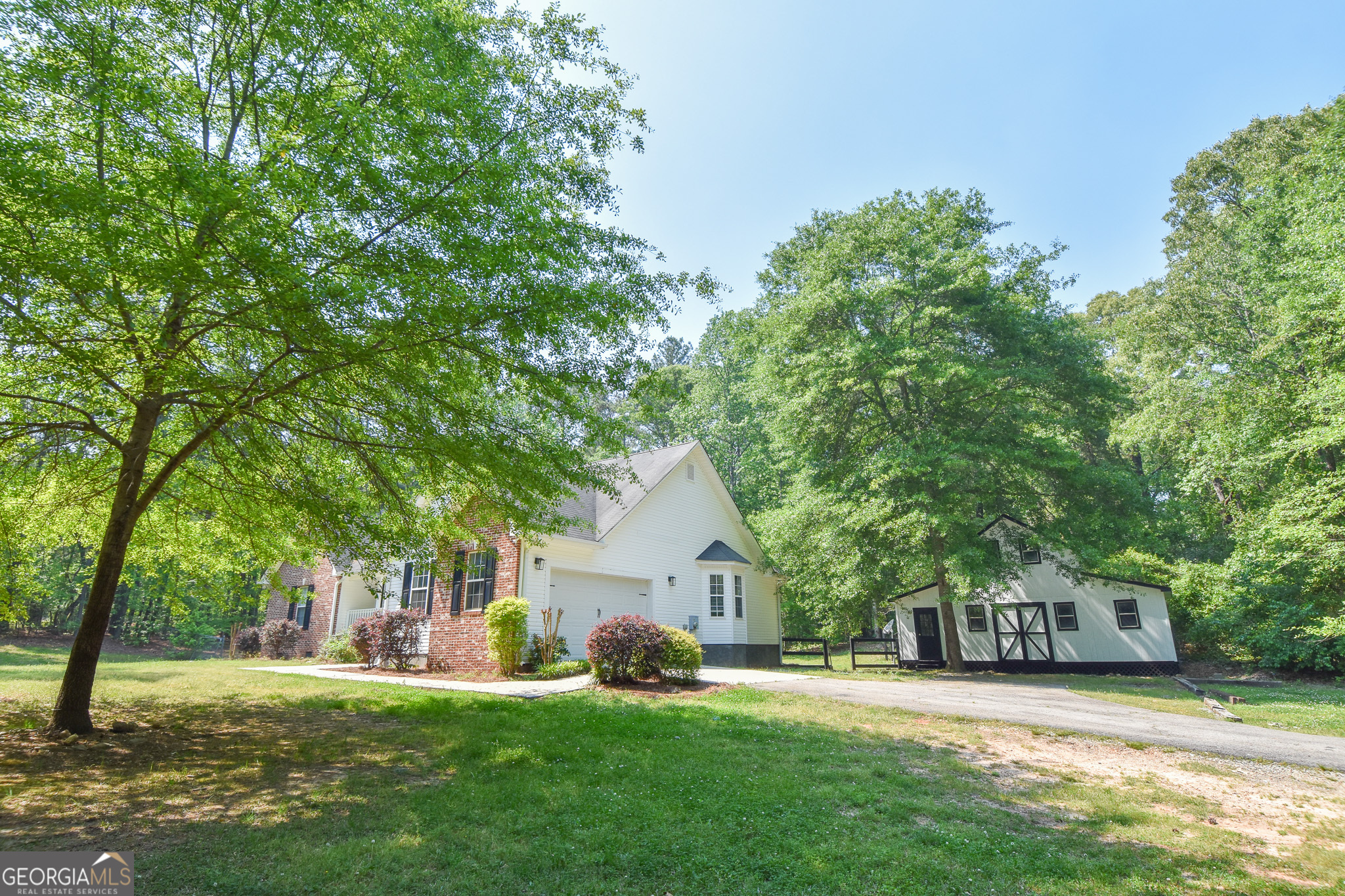 475 Jenkinsburg Road Property Photo 1