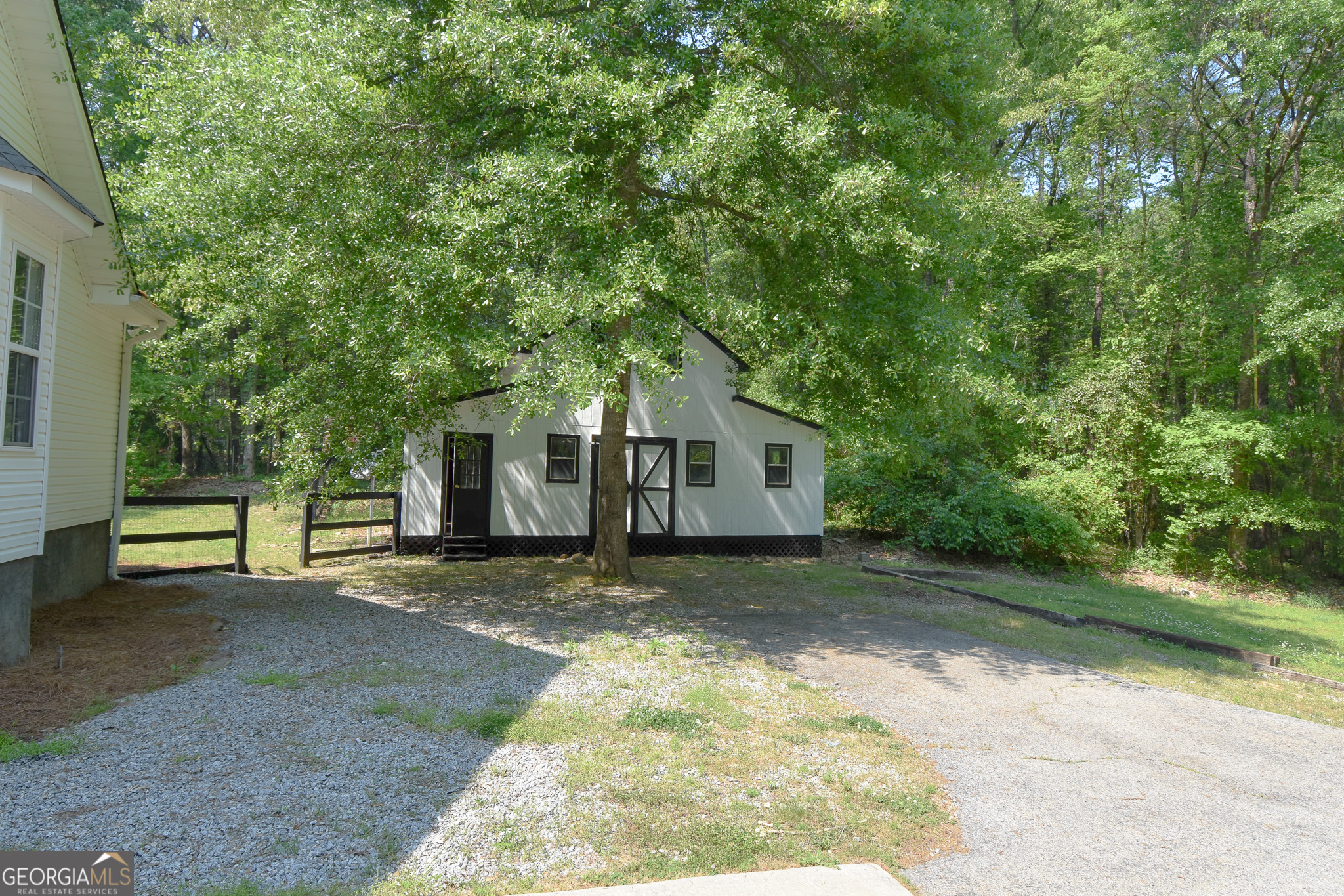 475 Jenkinsburg Road Property Photo 10