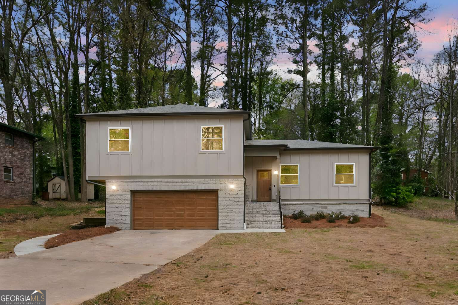 2911 Pine Valley Circle Property Photo 1