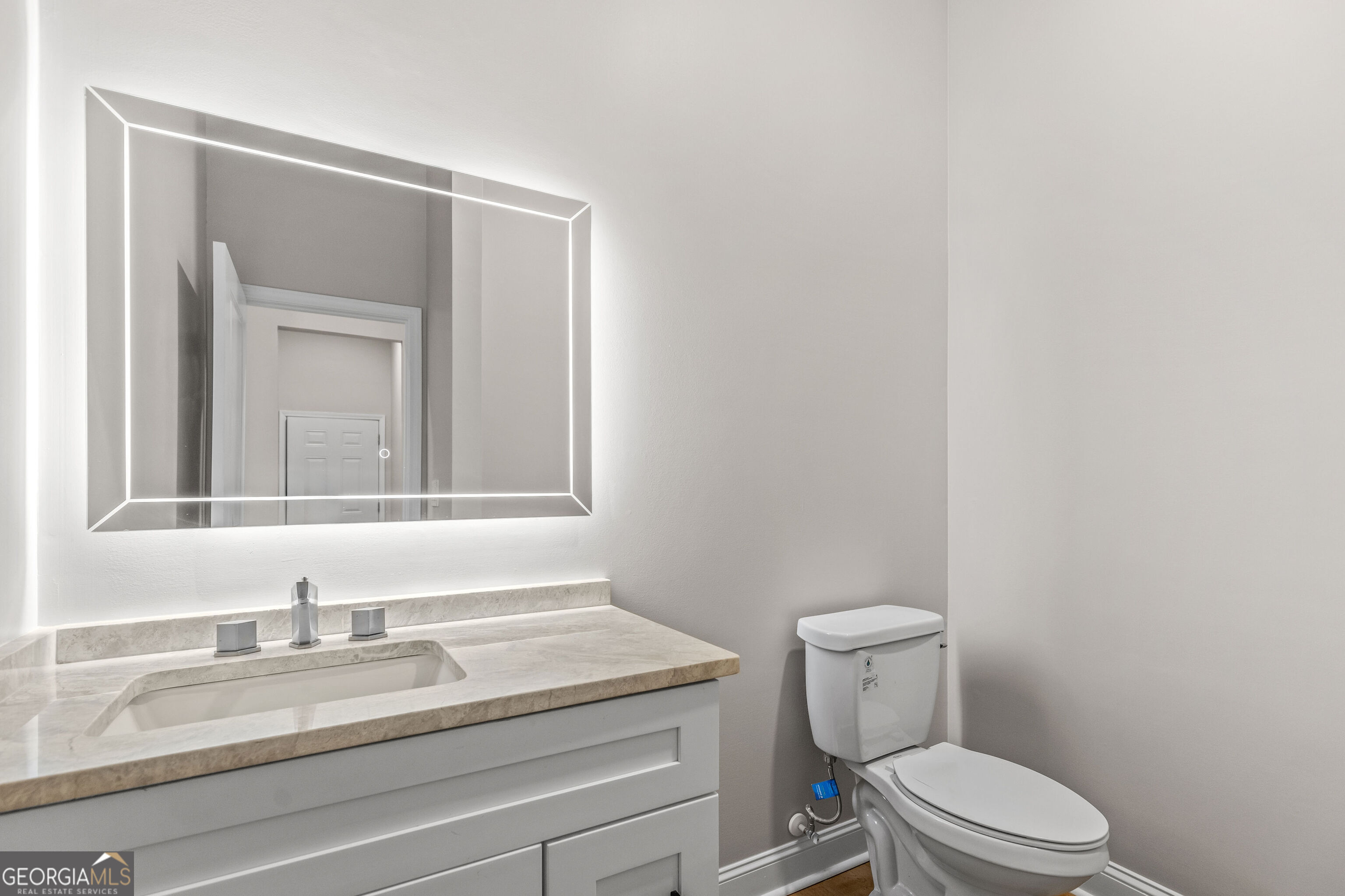 5618 Livesage Drive Property Photo 14