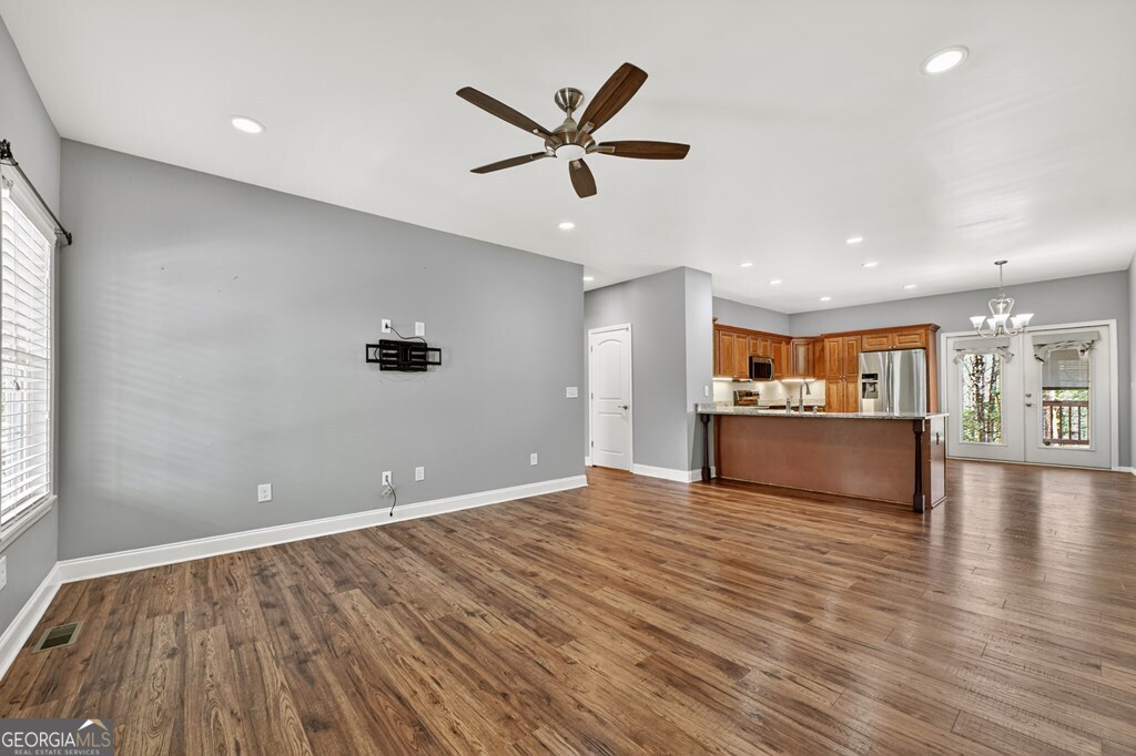 1073 Old Burnt Mountain Road Property Photo 11