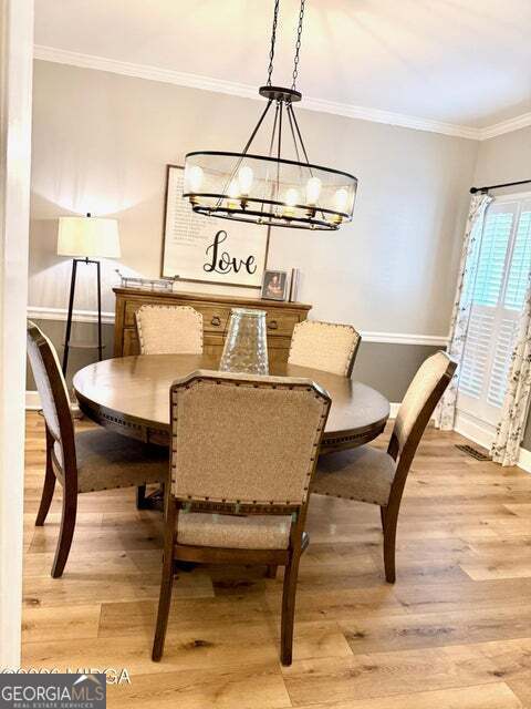 175 Rivoli Landing Property Photo 8