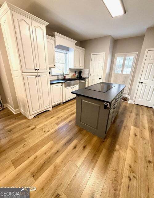 175 Rivoli Landing Property Photo 11