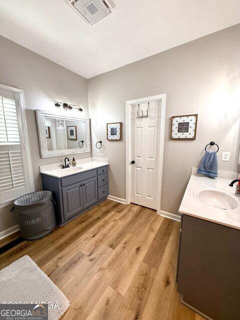 175 Rivoli Landing Property Photo 15