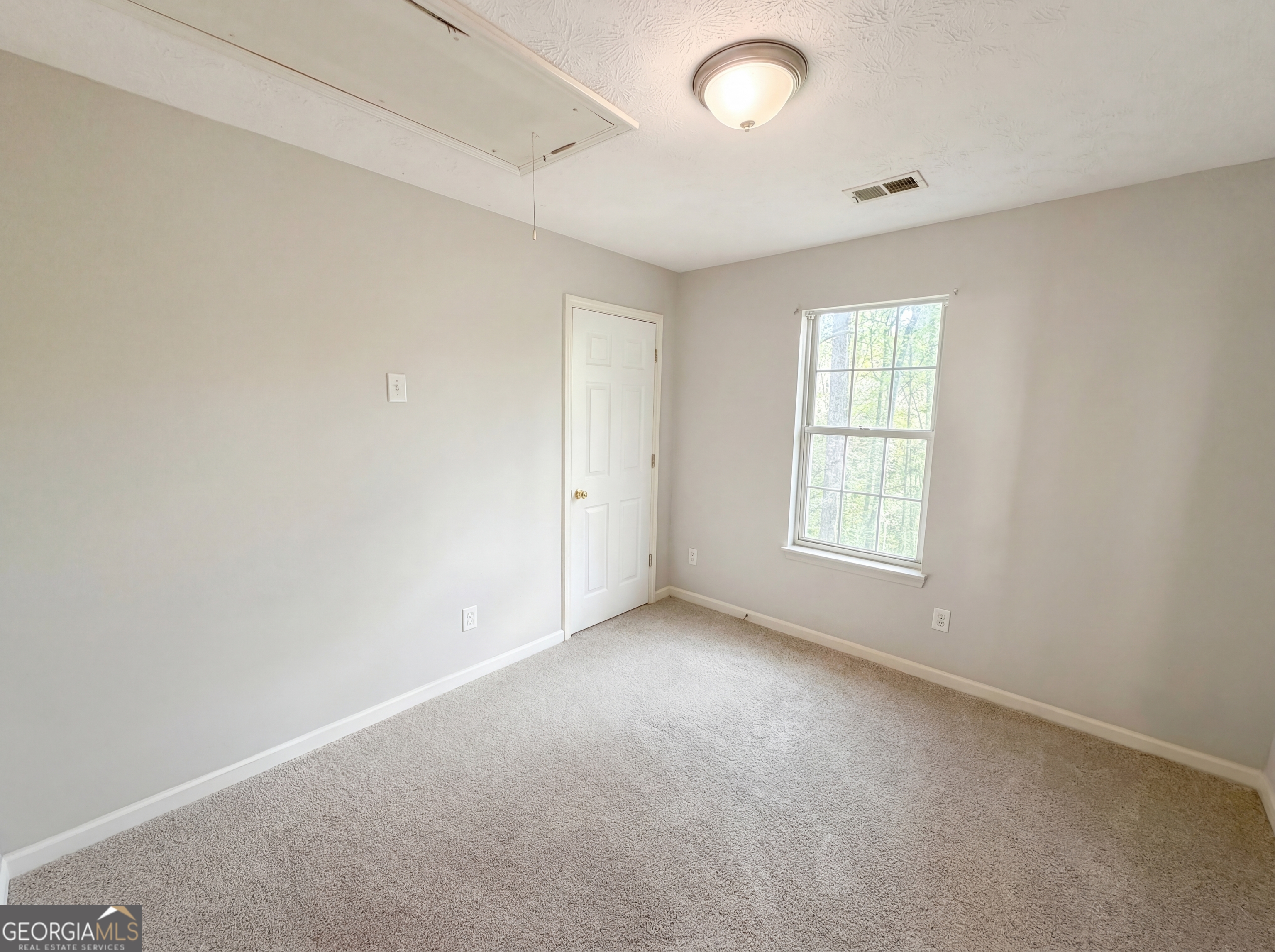403 Clearstream Lane Property Photo 15